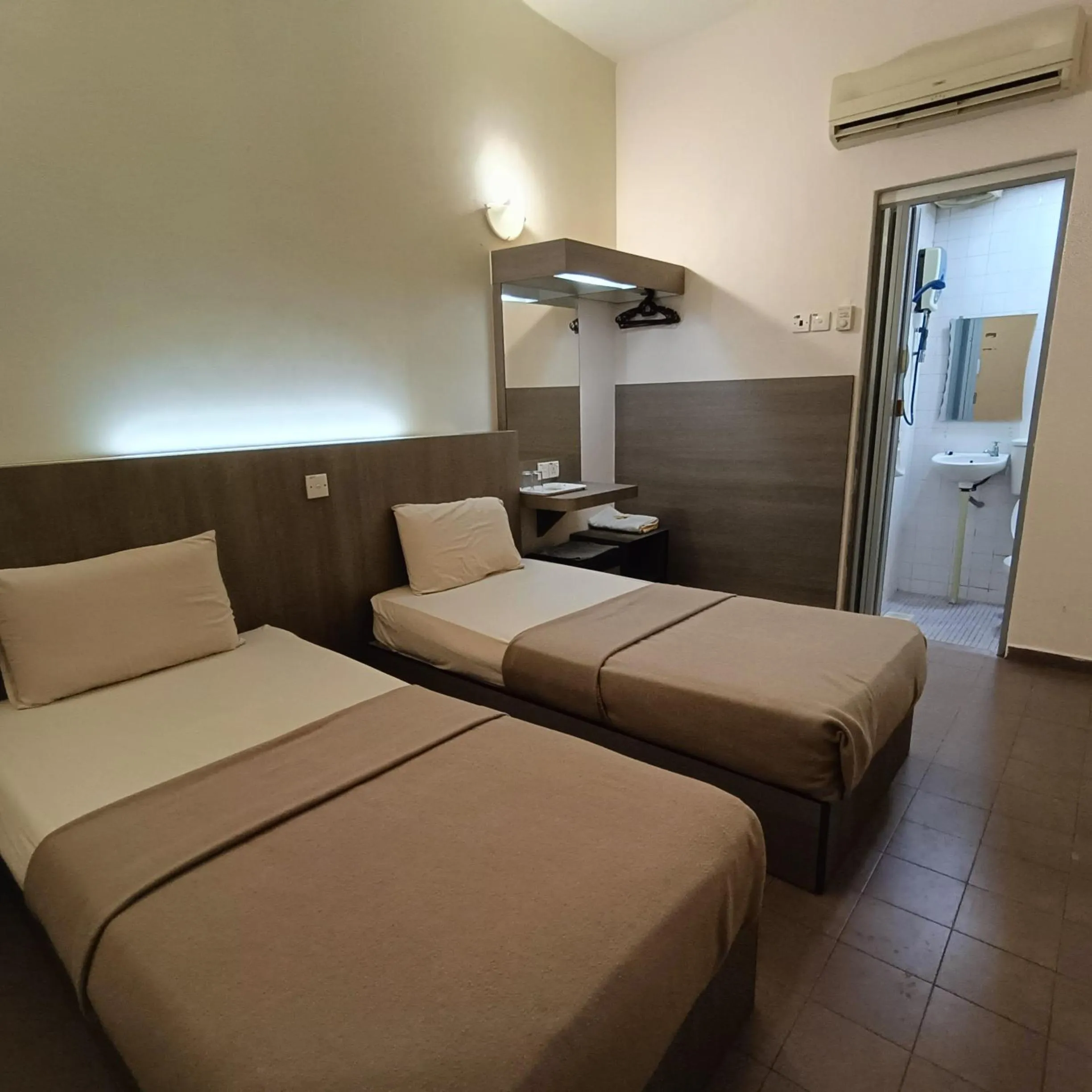 Standard Double or Twin Room - single occupancy in Park City Motel