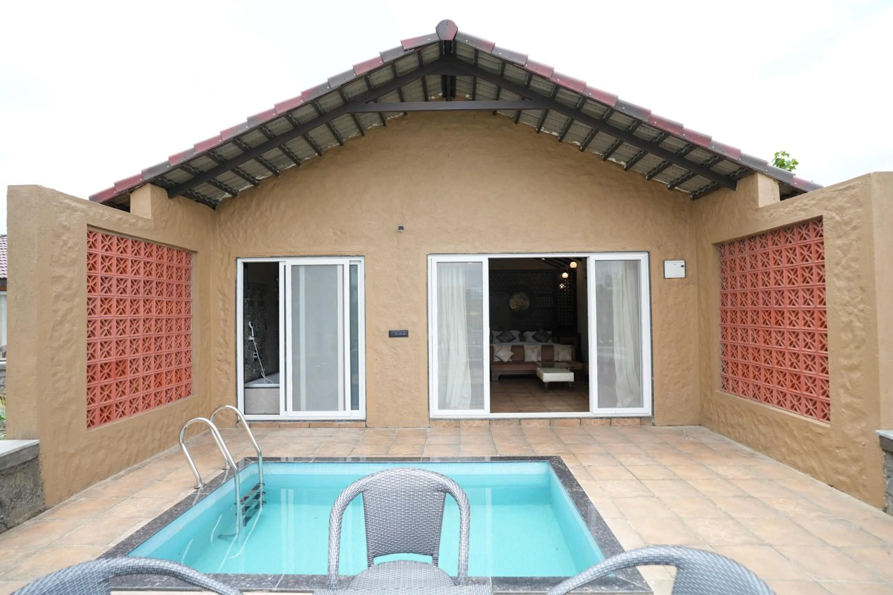 Suite with Private Pool in Waterstone resort