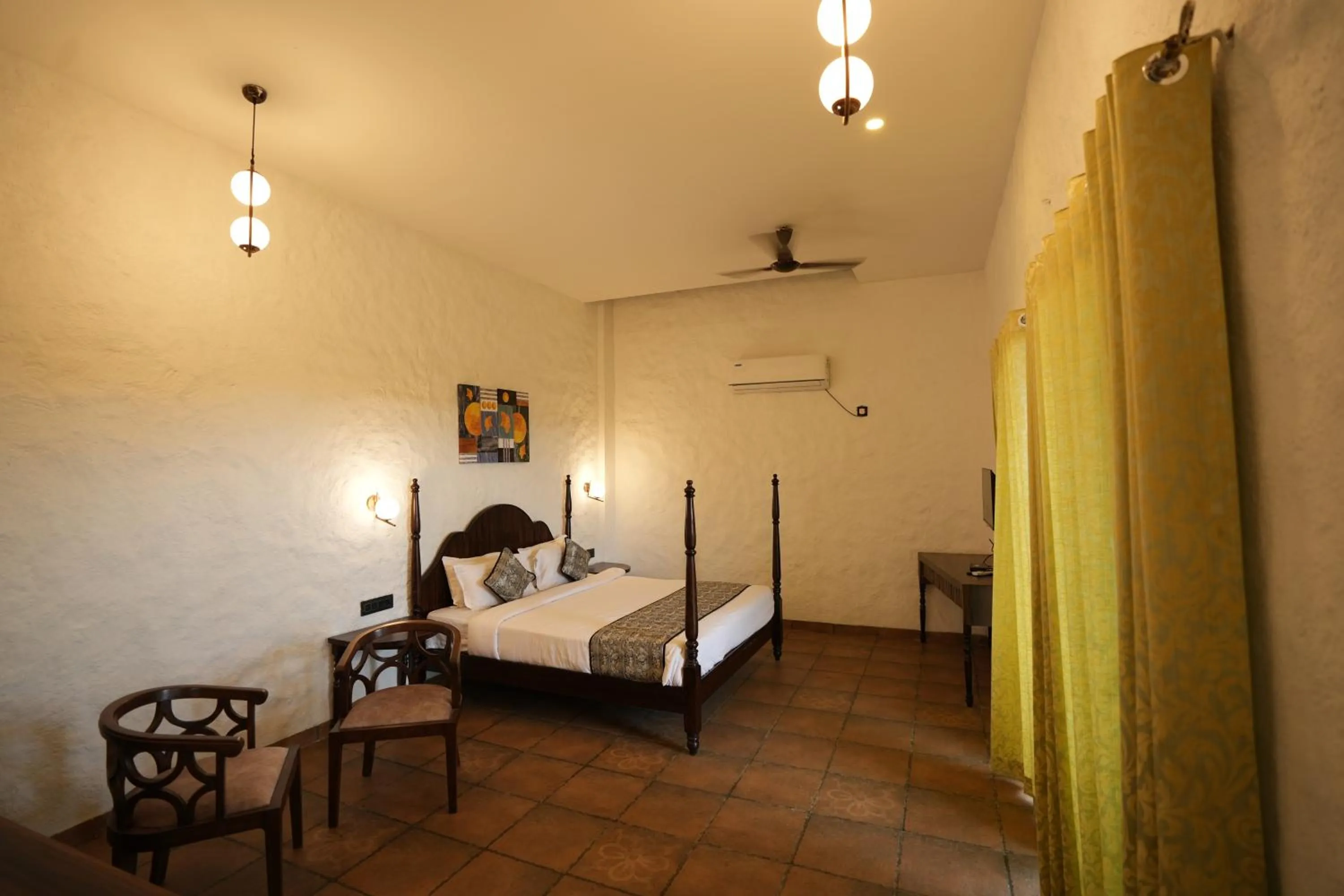 Suite with Lake View in Waterstone resort