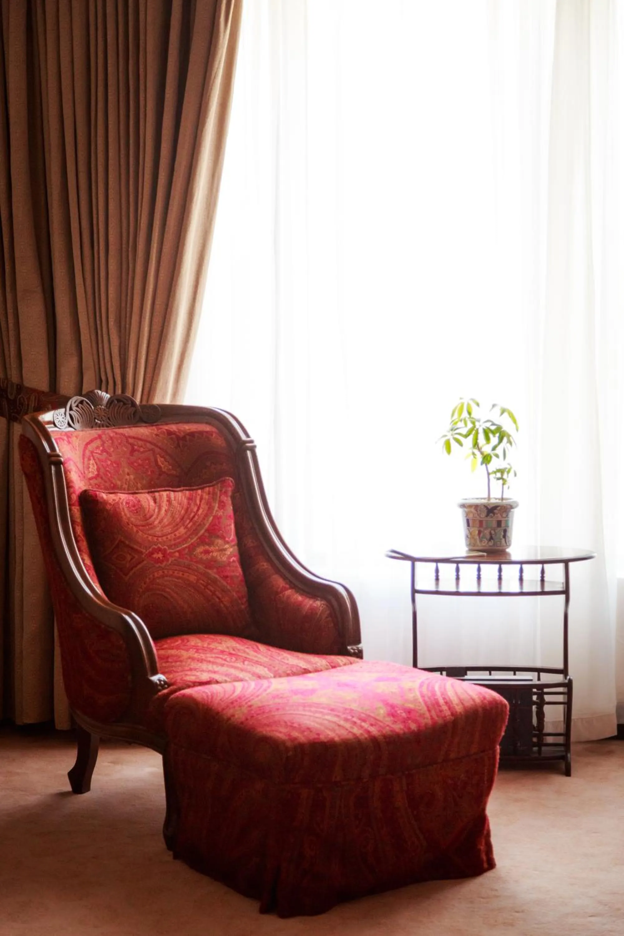 Deluxe Double Room in Islamabad Serena Hotel