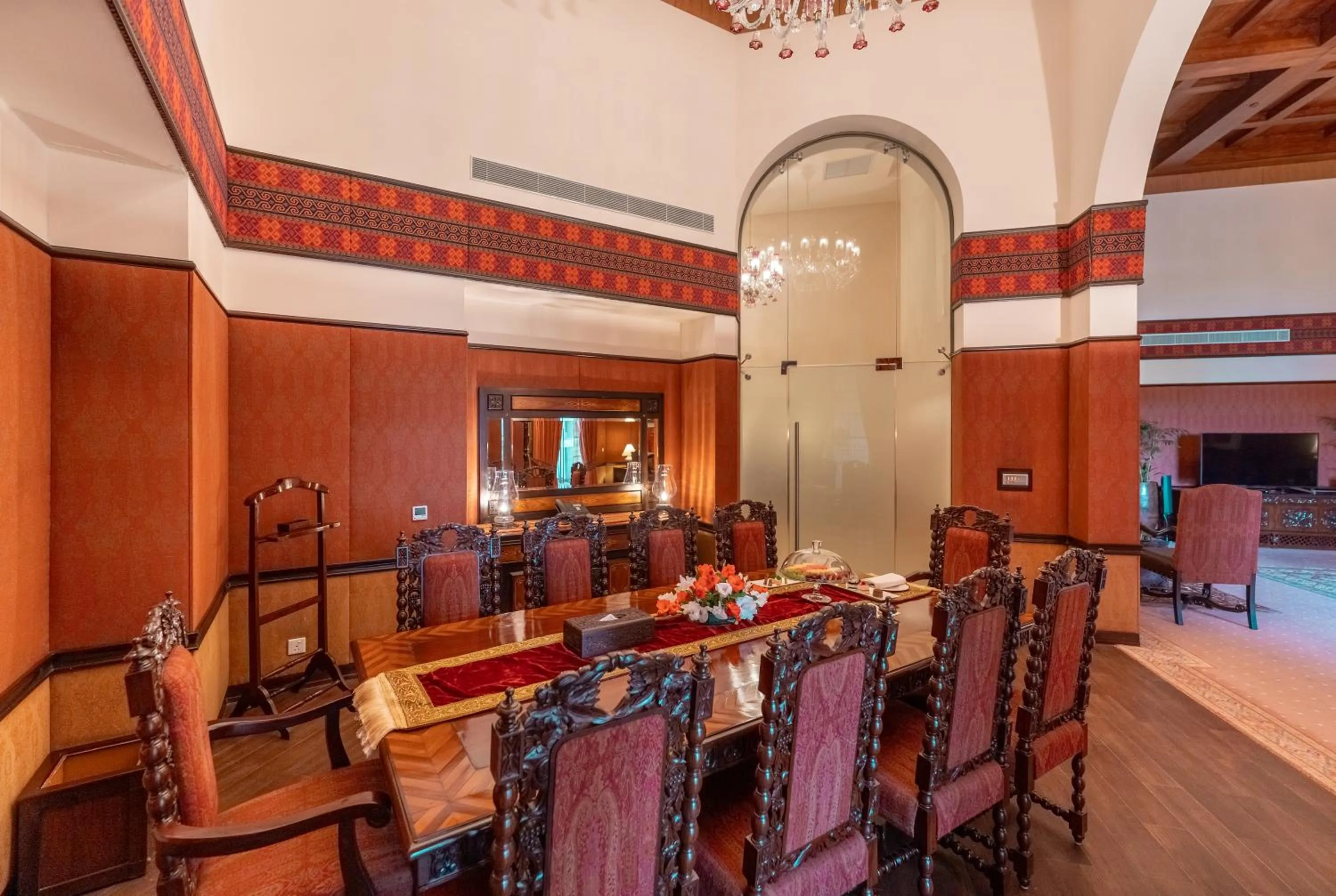 Presidential Suite in Islamabad Serena Hotel