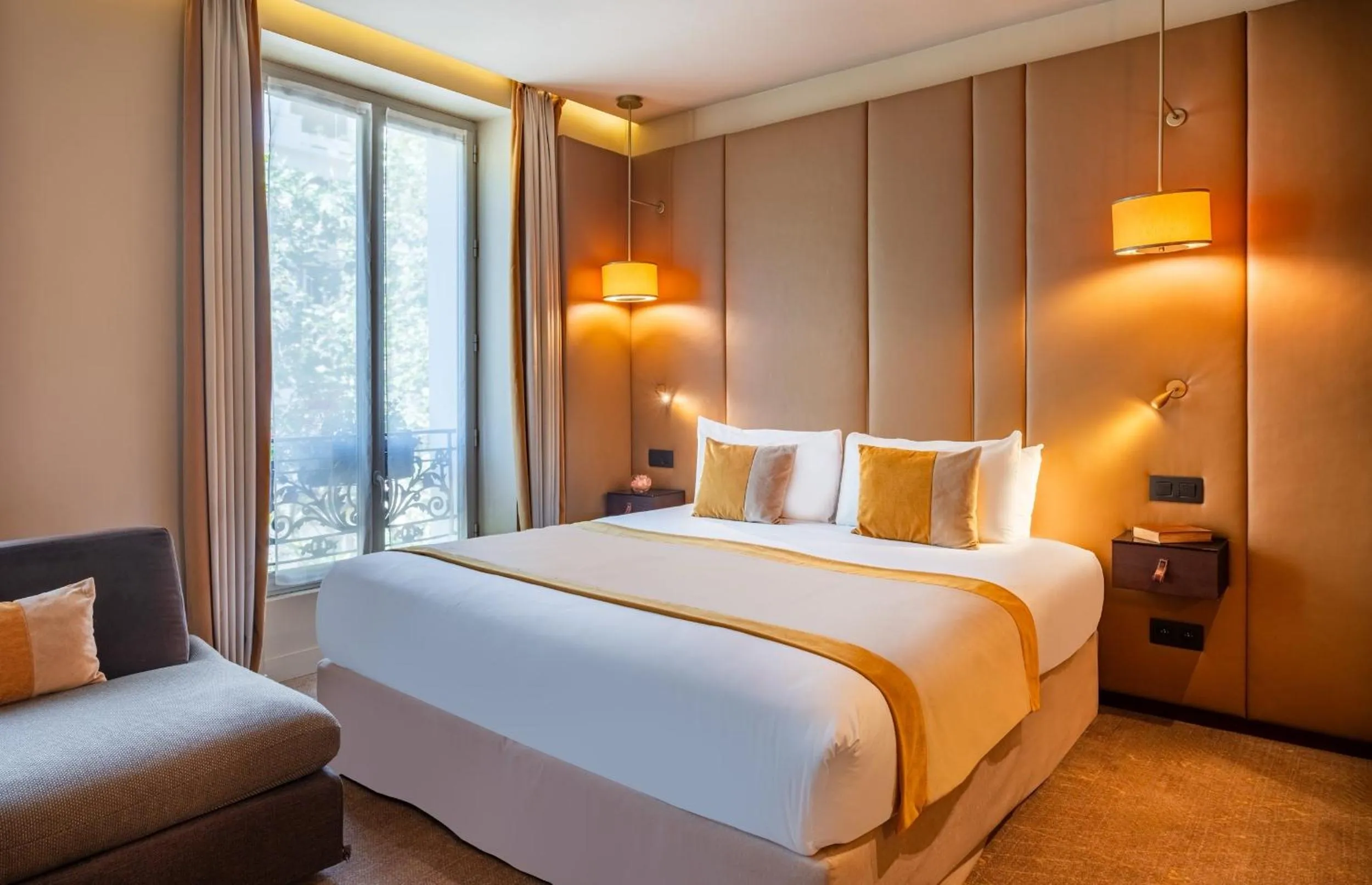 Deluxe Triple Room in Hôtel La Bourdonnais by Inwood Hotels