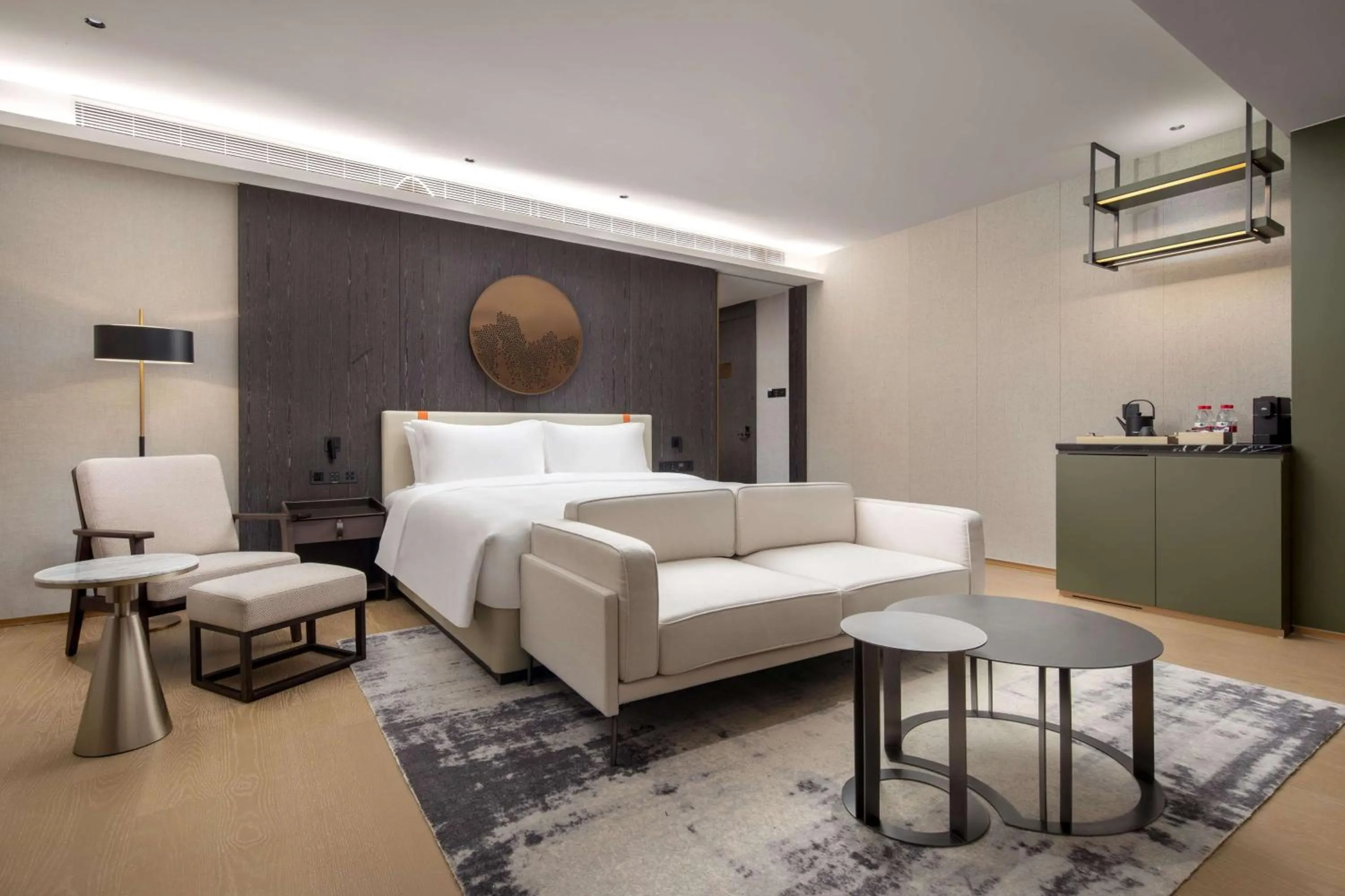 Business King Room in Wyndham Taizhou West