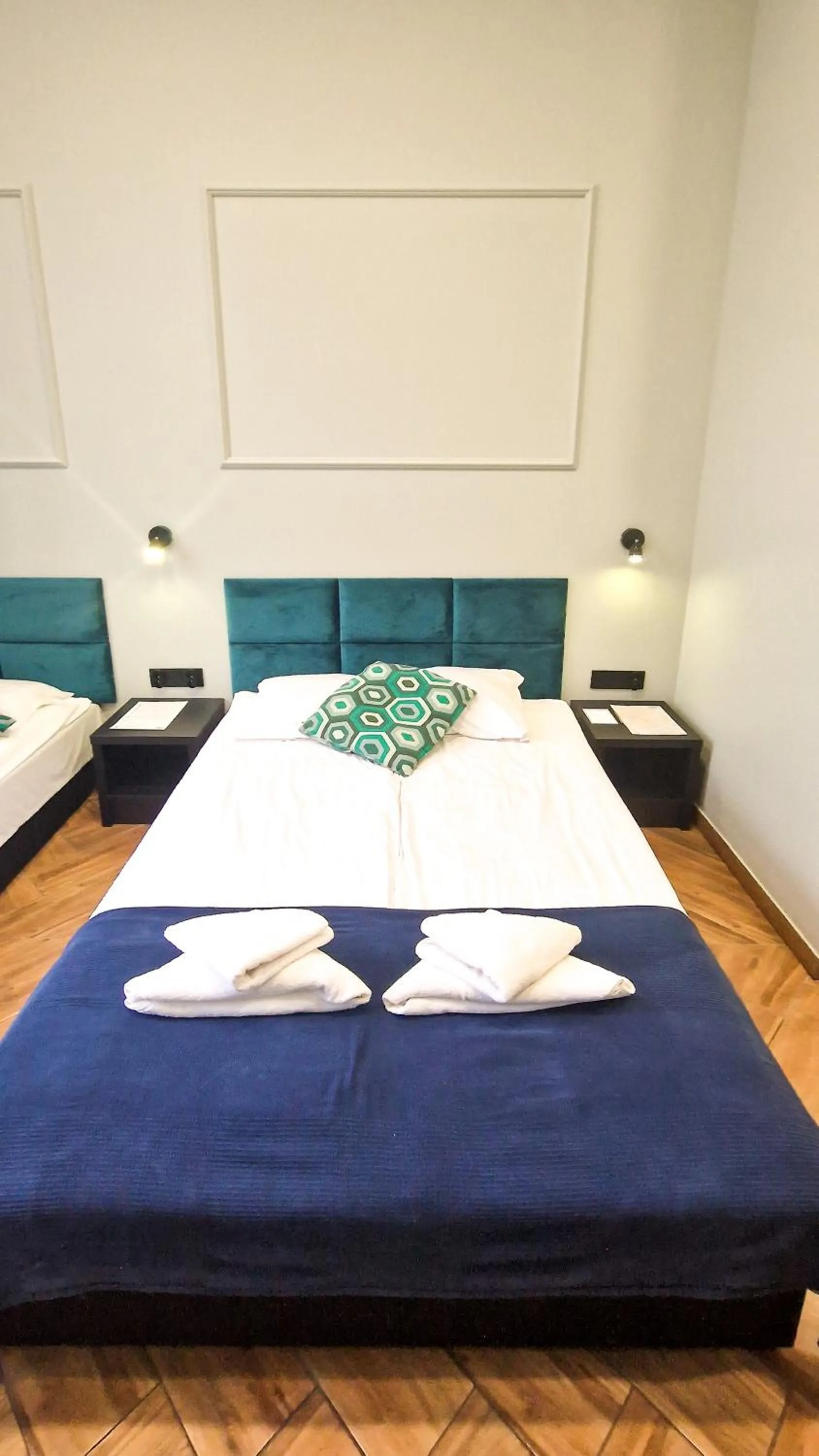 Deluxe Triple Room in Happy Tower