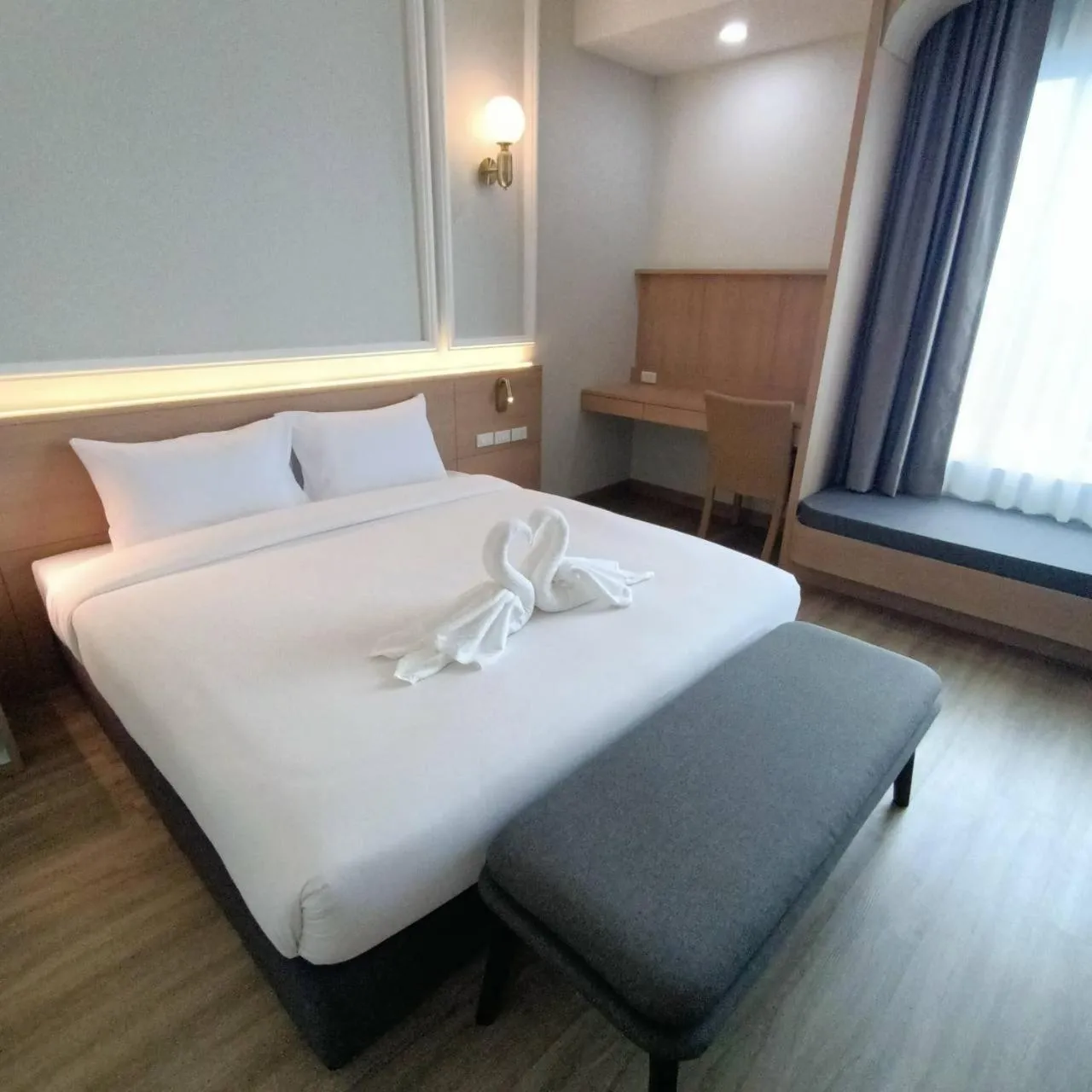 Deluxe Double Room - single occupancy in Mayflower Grande Suite Hotel