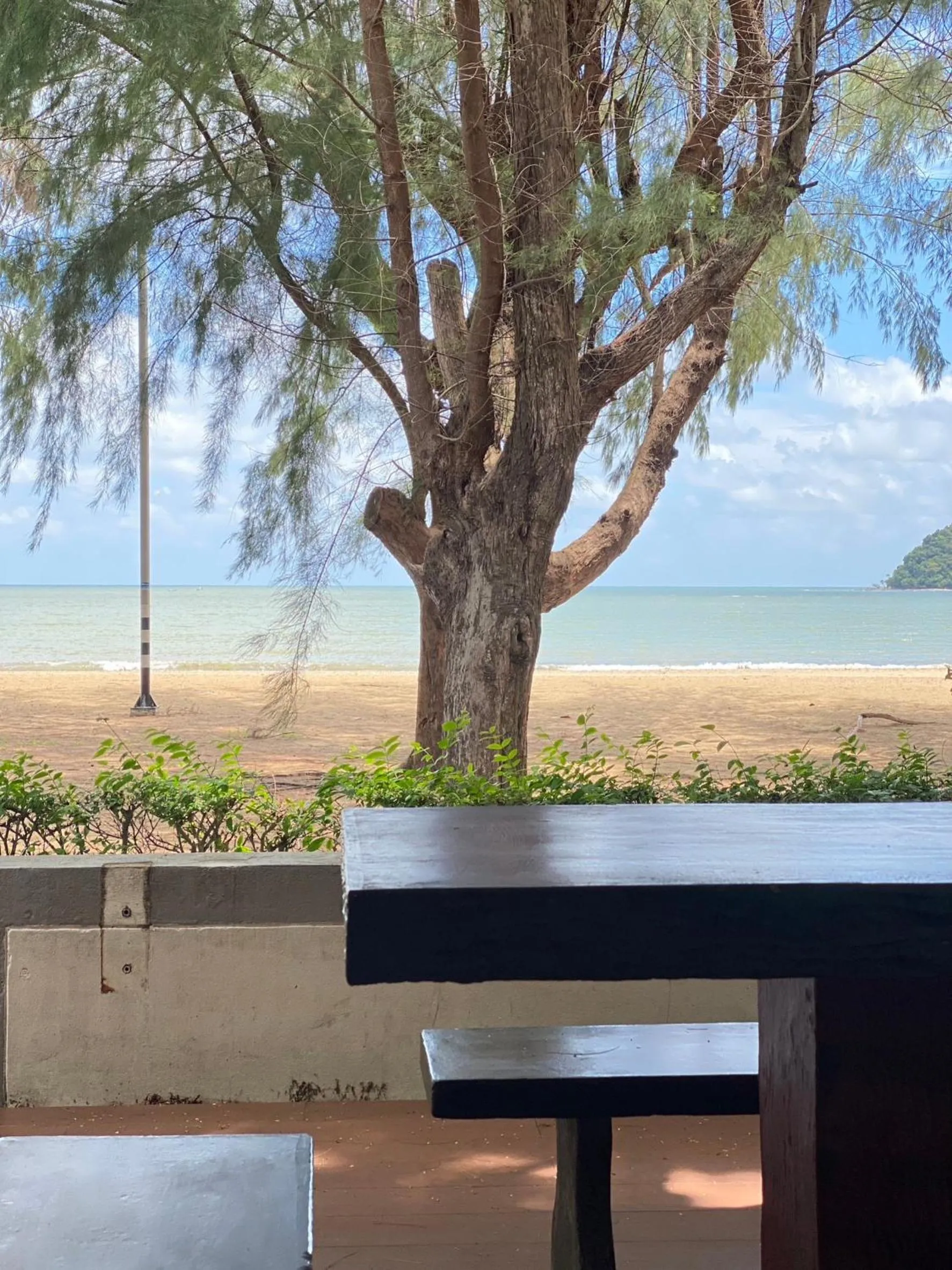 Family Room with Sea View in Laemsing Natural Beach Resort