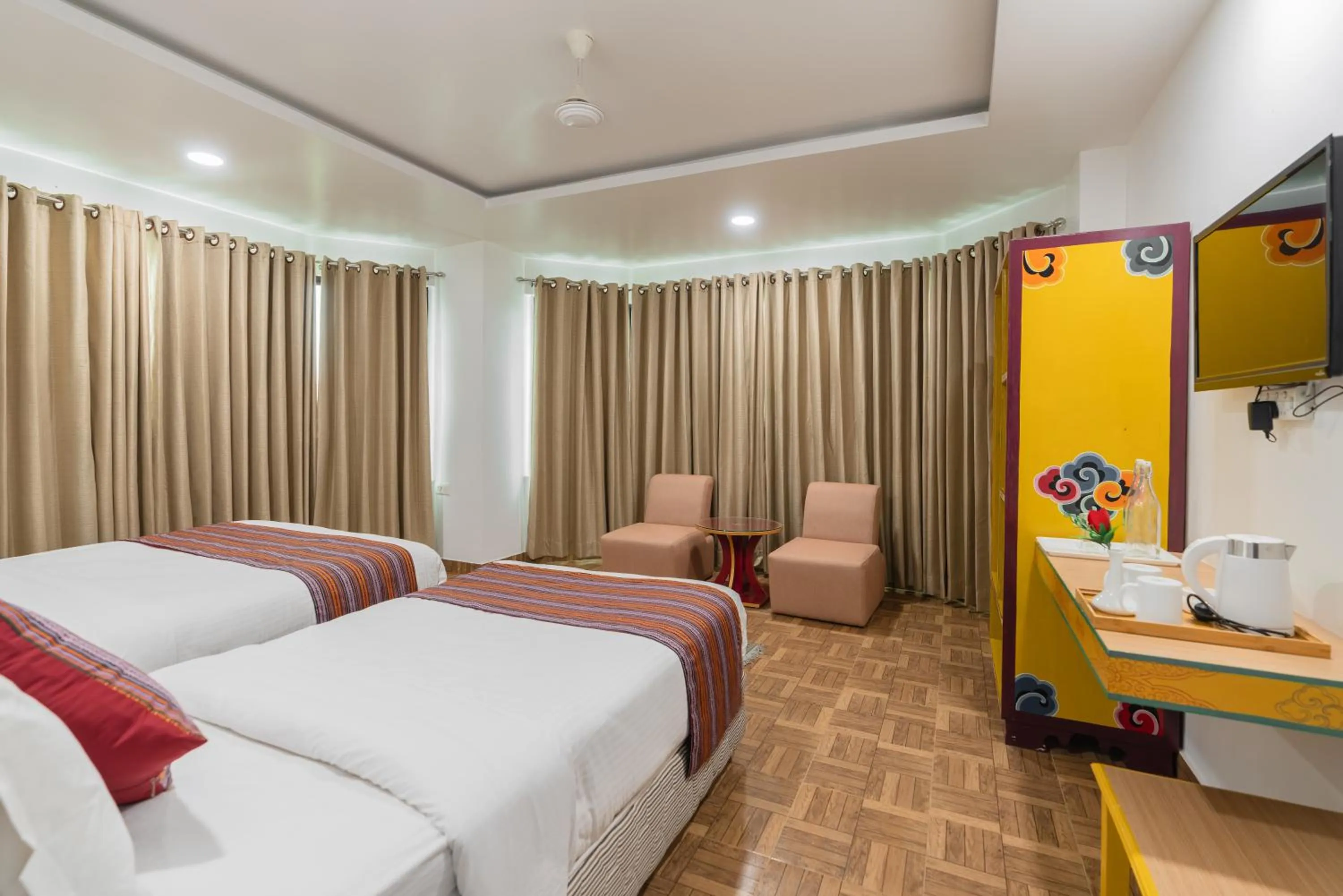Deluxe Double or Twin Room - single occupancy in Hotel Ratnasambhava