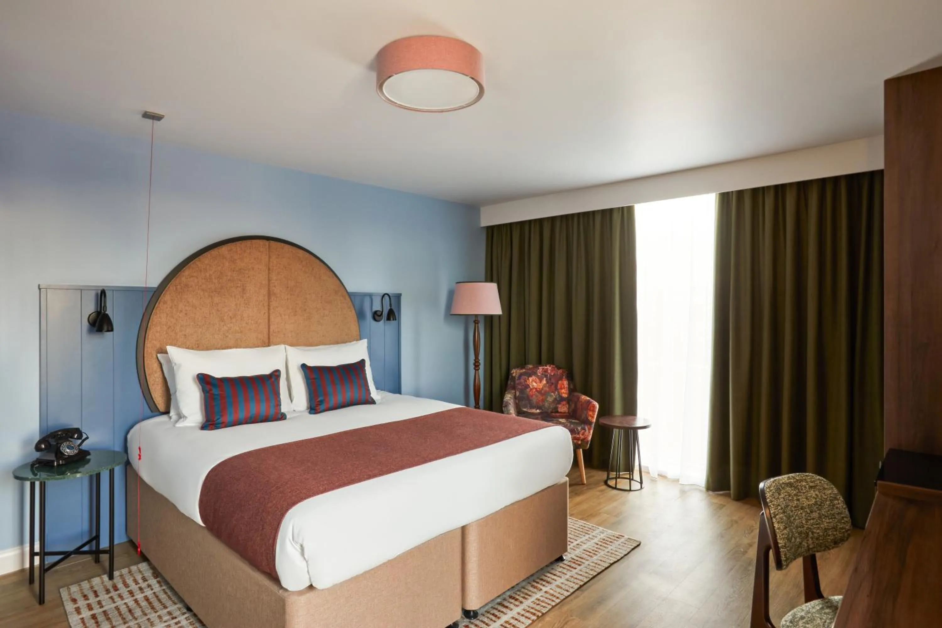 Premium King Room - Disability Access in Hotel Indigo Coventry by IHG