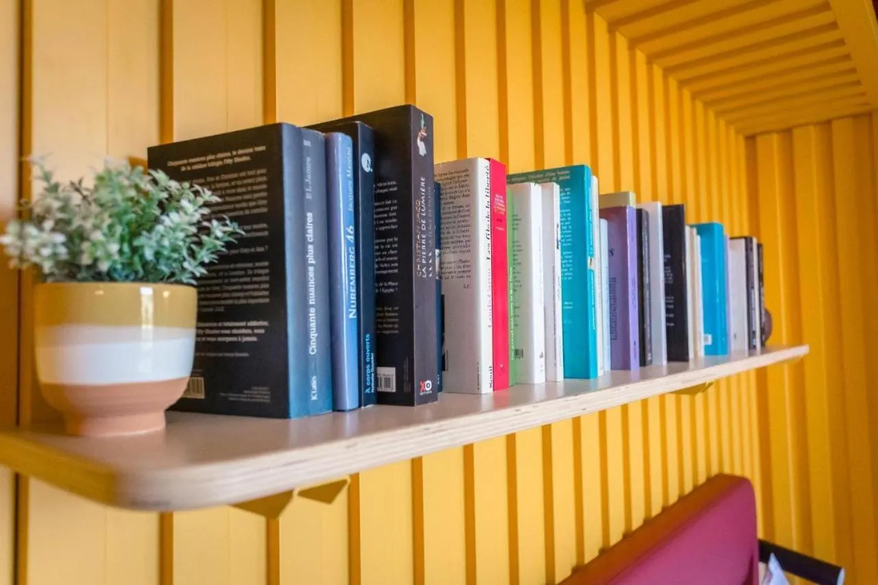 JOST OVERSIZE TWIN - Family Twin Room in JOST Hôtel Le Havre Centre Gare