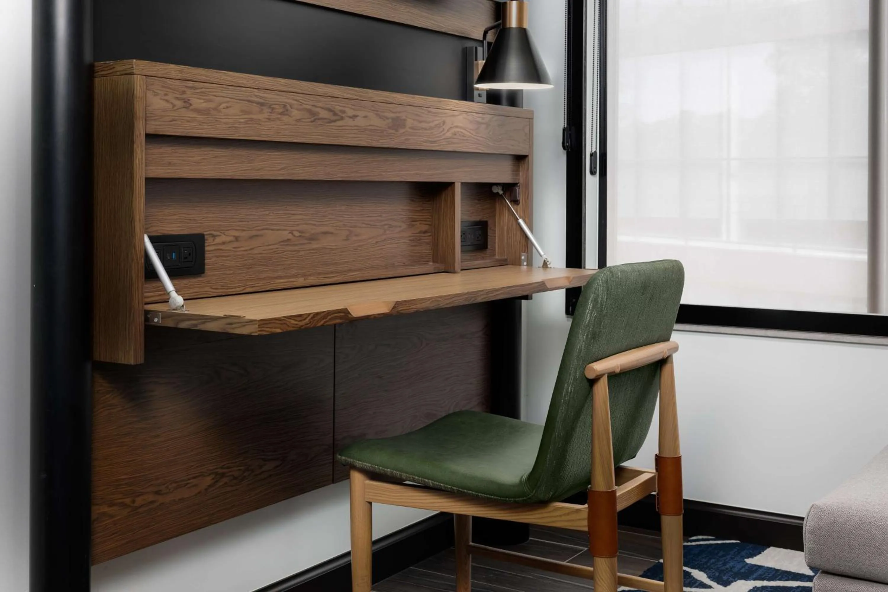 Compact Corner Queen Room in Motto By Hilton Bentonville Downtown