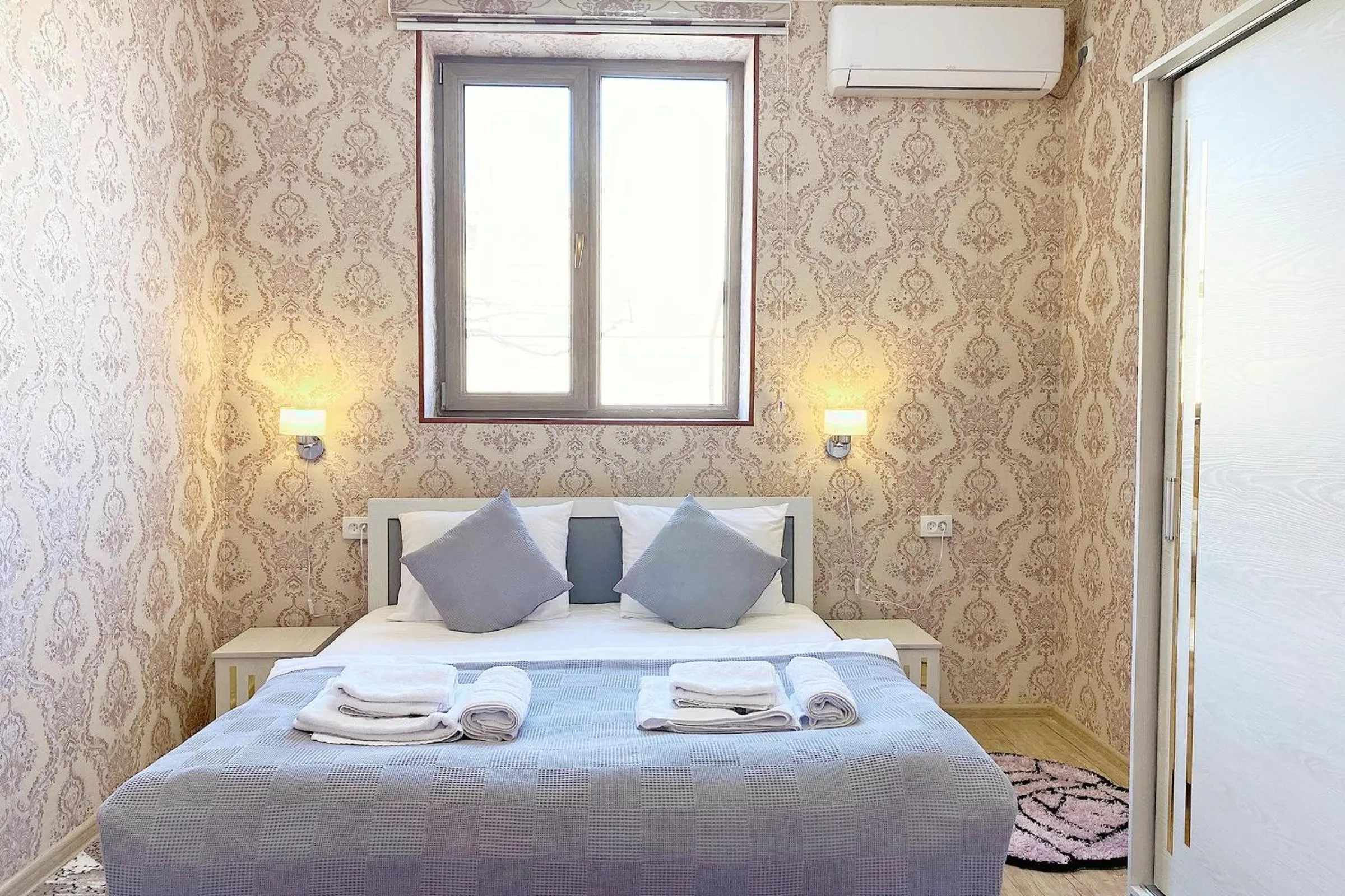 Deluxe Room in NANOSH EAST HOTEL