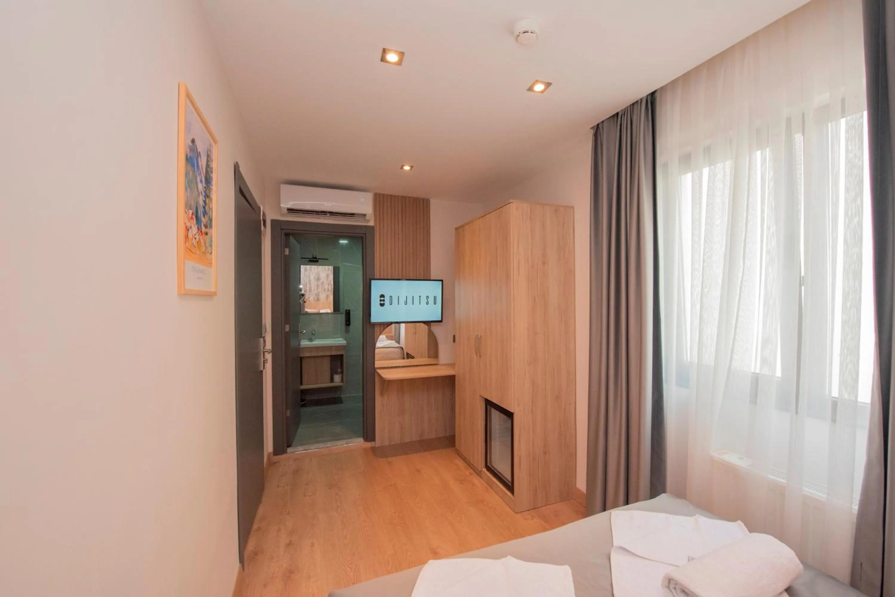 Standard Double Room in Mahya Hotel