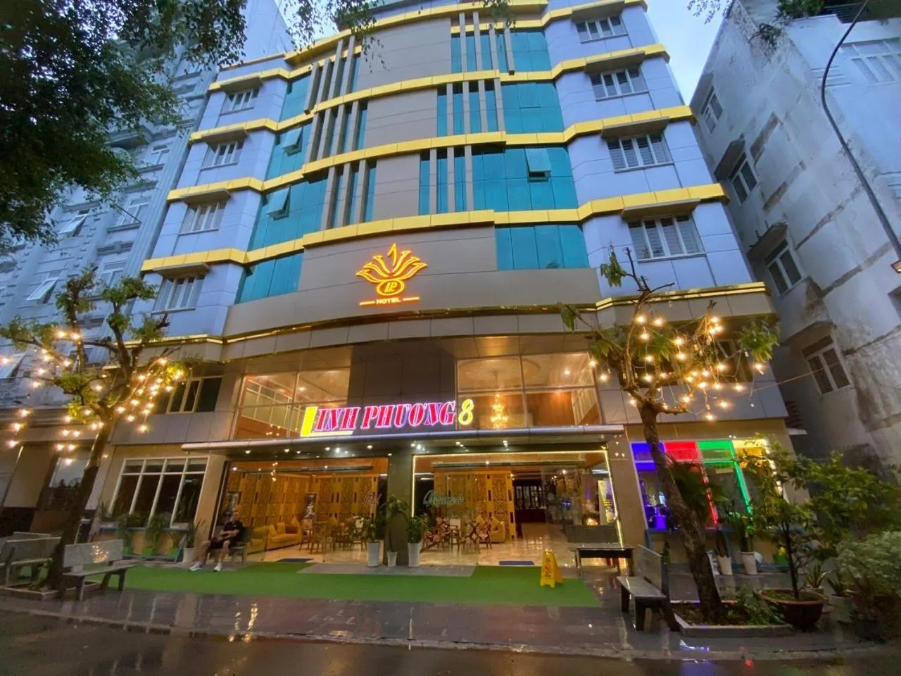 Linh Phuong 8 Hotel - 24 hours stay