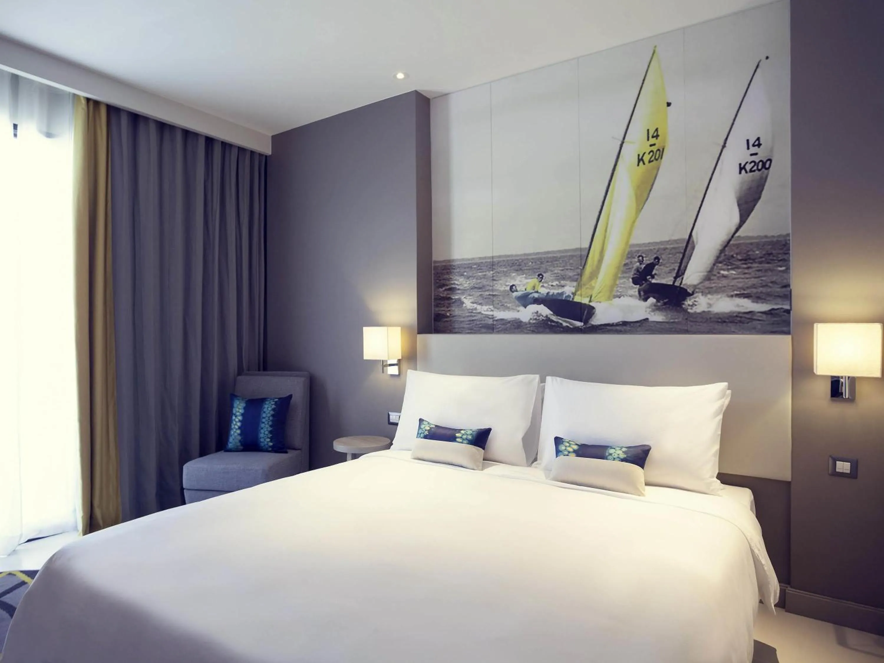 Superior King Room with Ocean View in Mercure Pattaya Ocean Resort