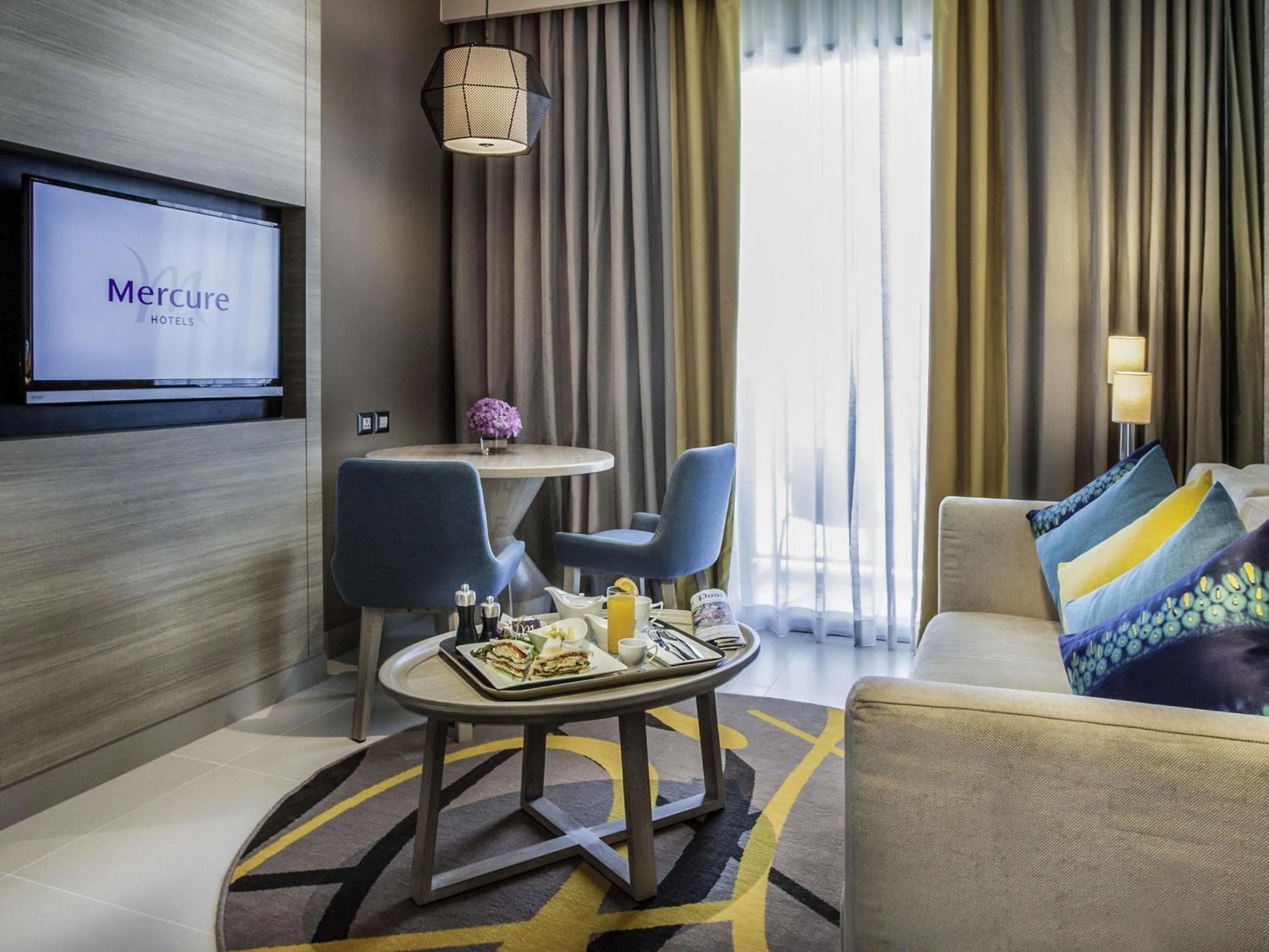 Suite with Ocean View in Mercure Pattaya Ocean Resort