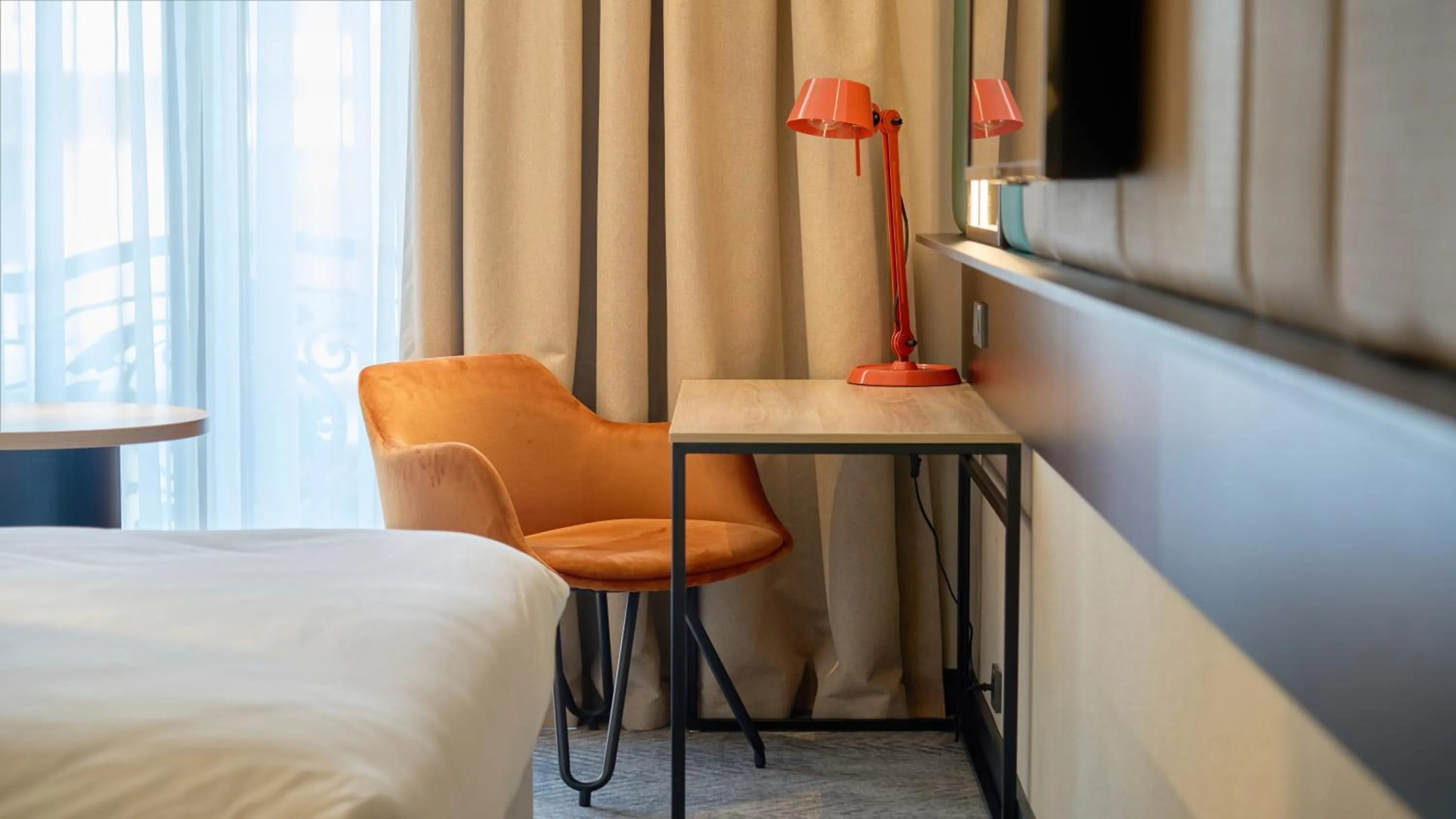 Standard Queen Room with Courtyard View in Holiday Inn Tashkent City by IHG