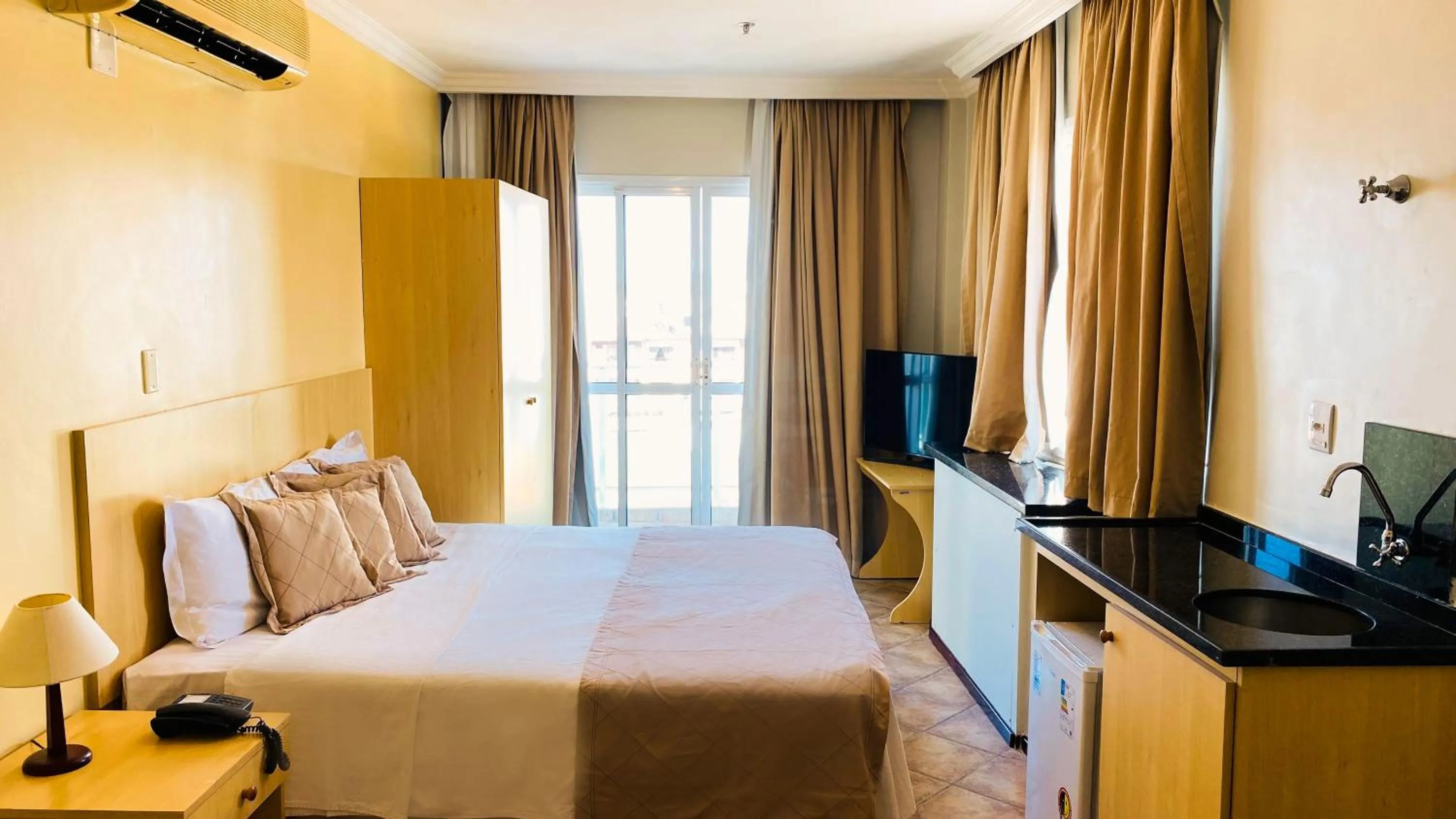 Superior Triple Room - single occupancy in Hotel Atlantico Macaé By Inn House