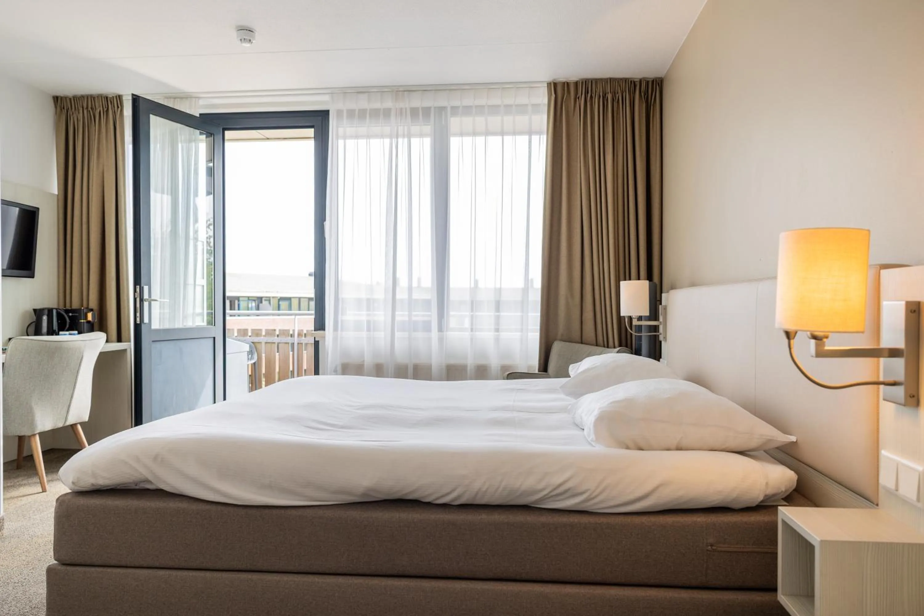 Balcony Room in Fletcher Hotel-Restaurant Noordsee-Ameland