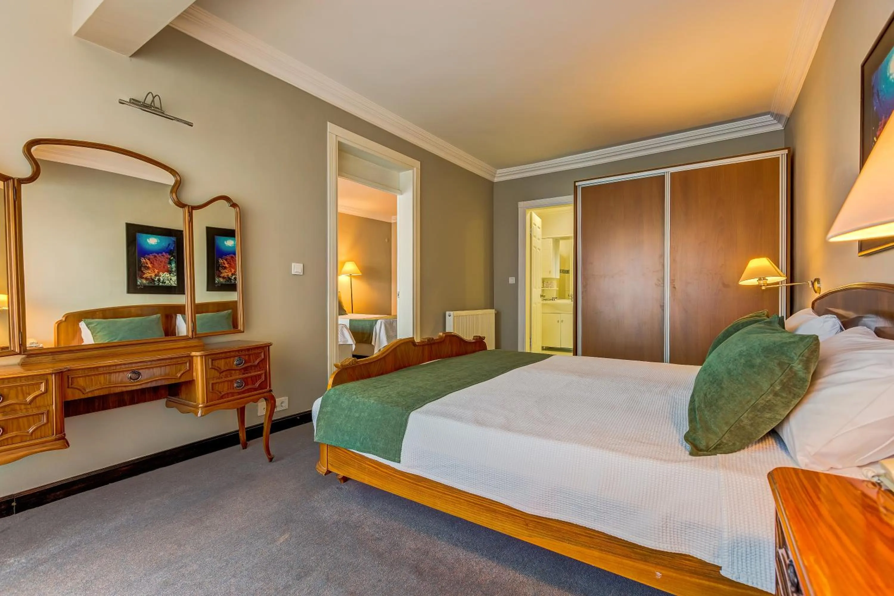 Suite in Cunda Hotel