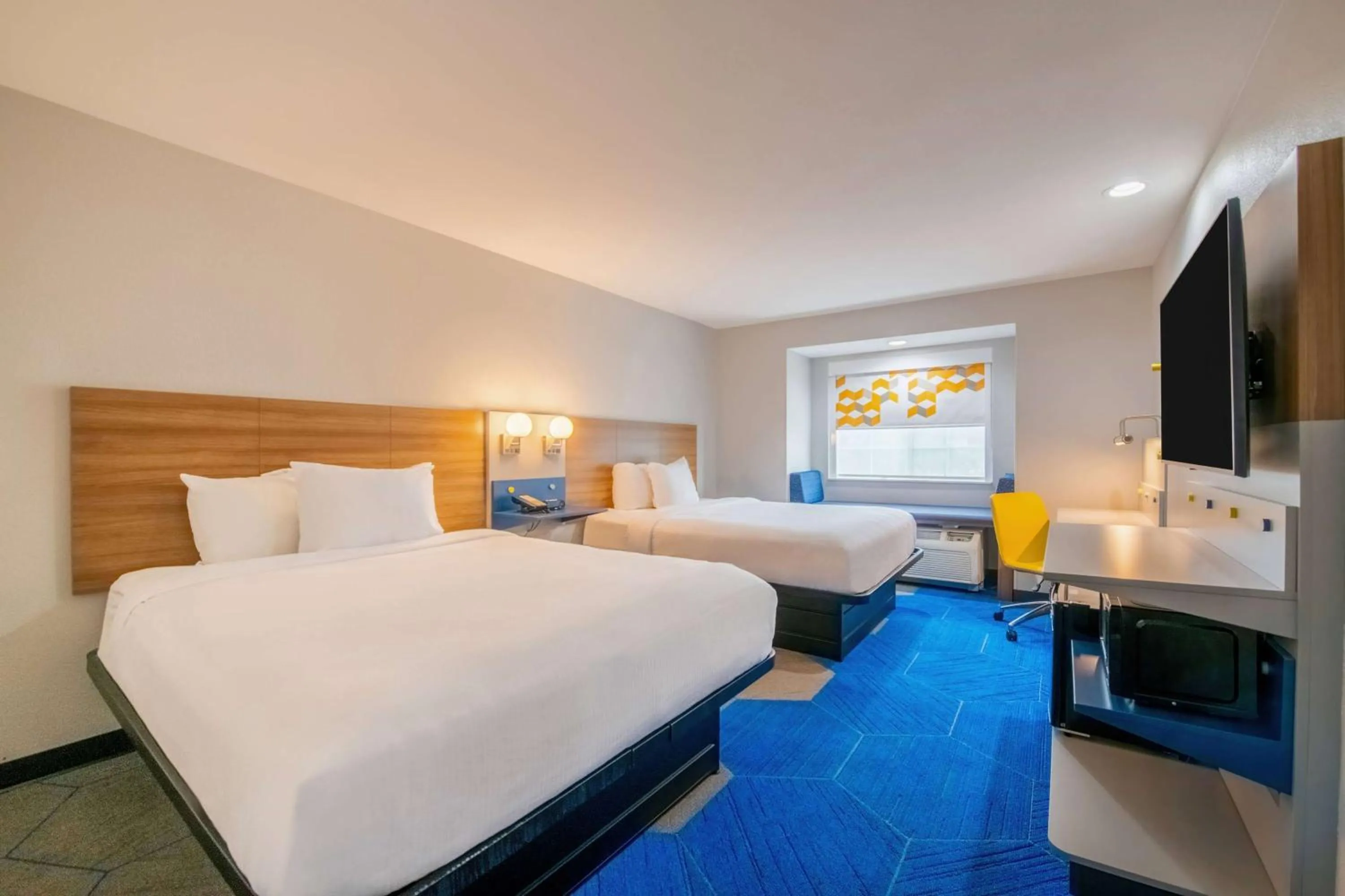 Queen Room with Two Queen Beds - Non-Smoking in Microtel Inn and Suites by Wyndham Anderson SC