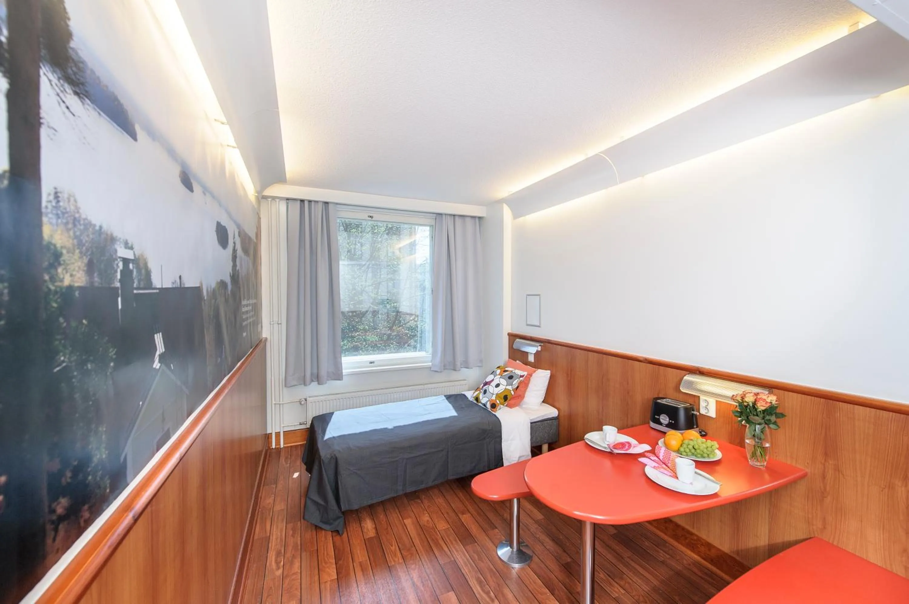 Triple Room 3 single beds in Forenom Aparthotel Tampere