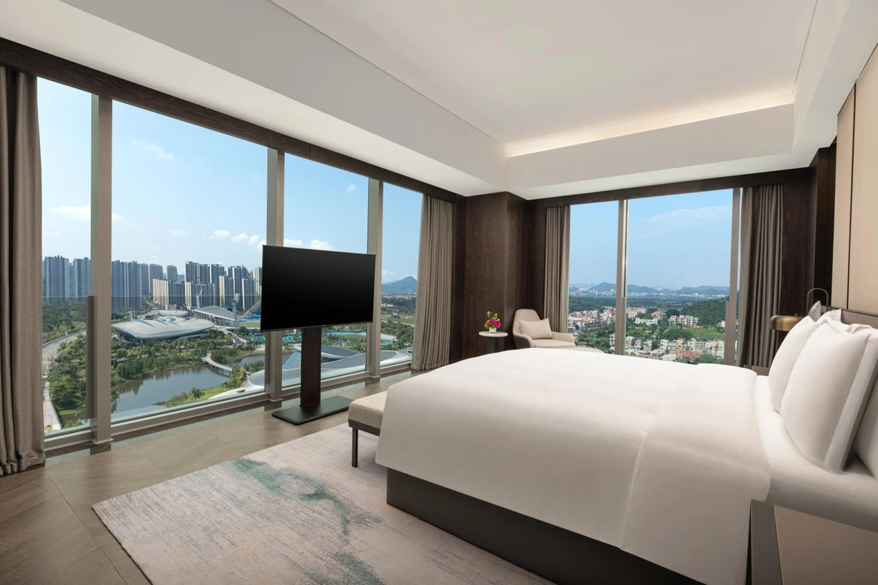 One-Bedroom King with Living Area and Lake View in Crowne Plaza Jiangmen Binjiang by IHG