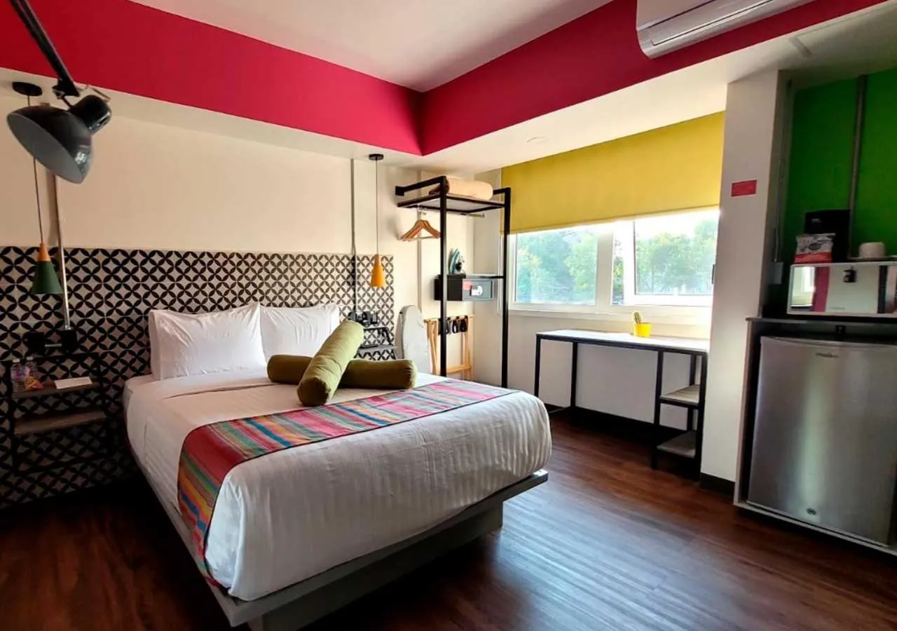 Suite in Hotel Estancias VIVE MX Cuauhtemoc, Trademark by Wyndham