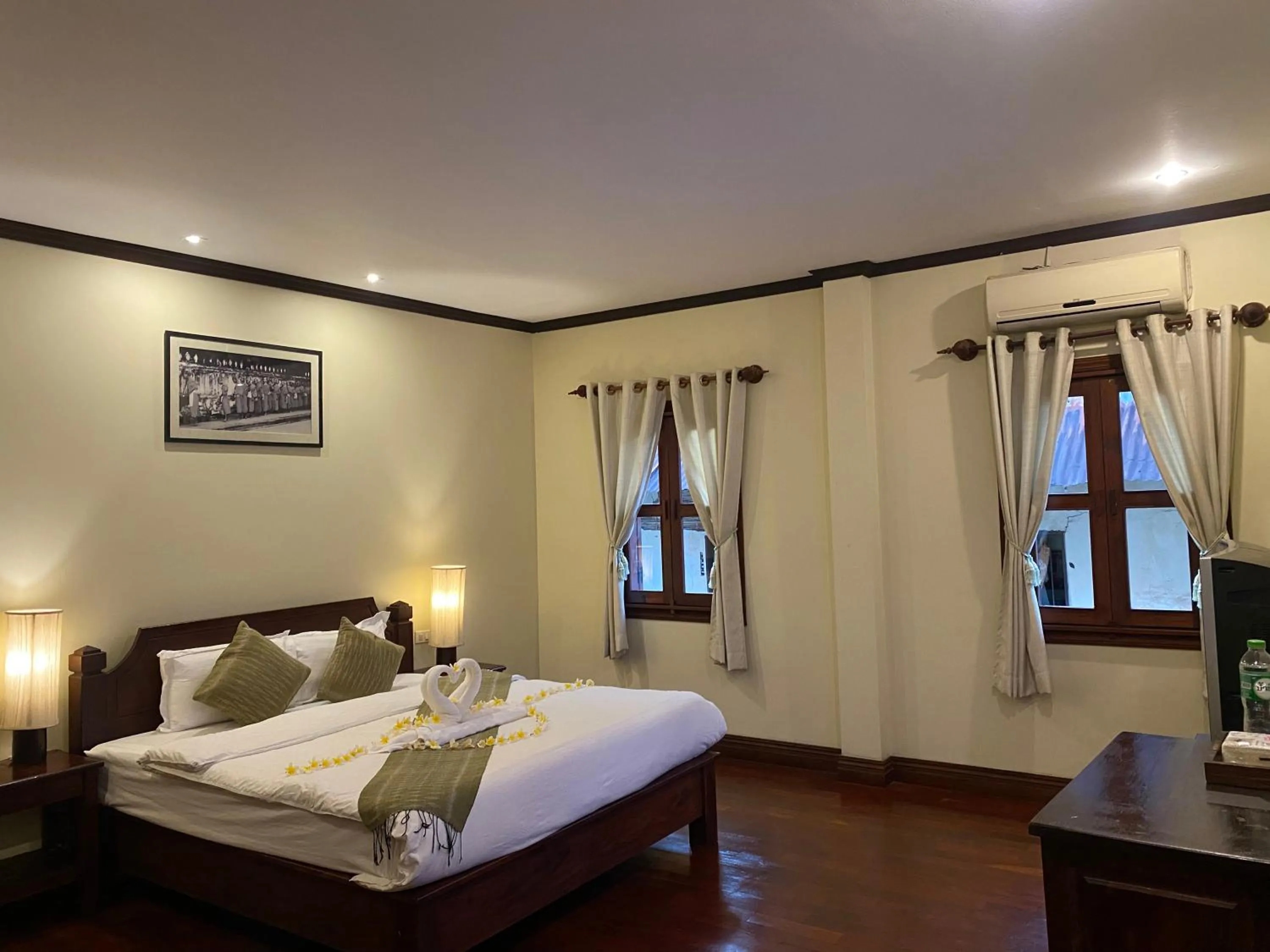 Junior Suite with Balcony in Luang Prabang Residence & Travel