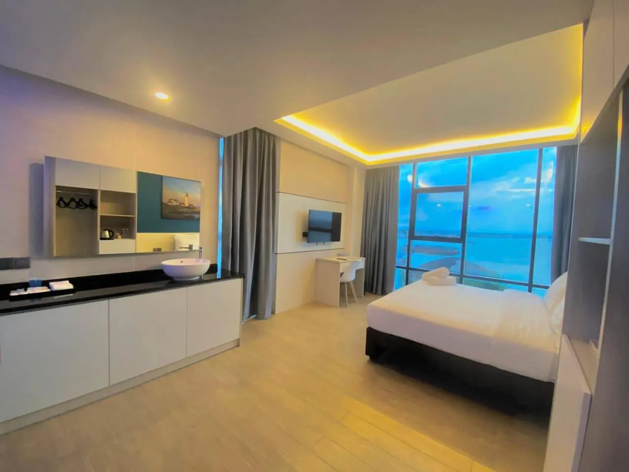 Superior King Room in Lighthouse Hotel Semporna