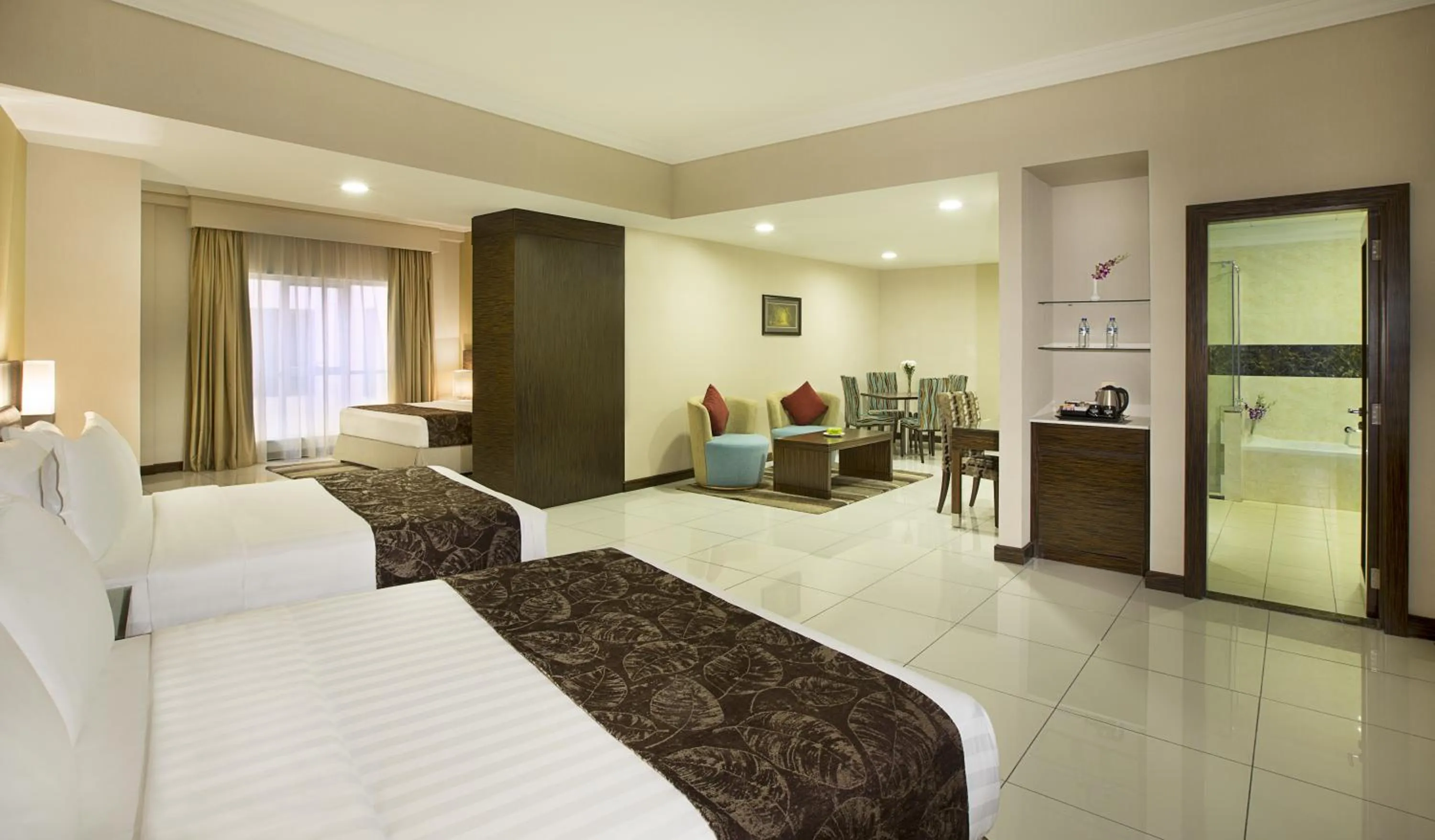 Premium Family Room in Gateway Hotel