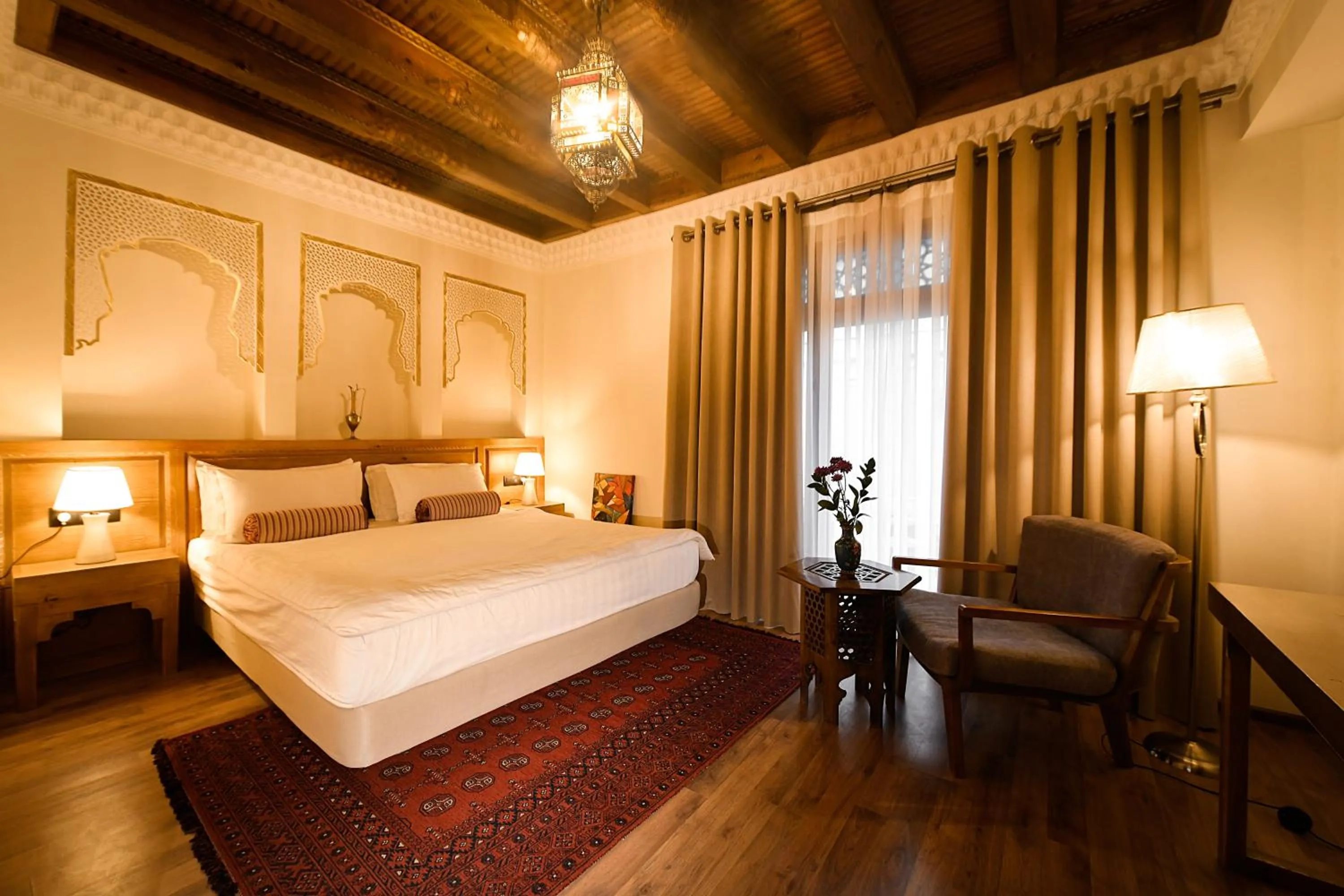 Deluxe King Room - single occupancy in Kukaldosh Boutique Hotel