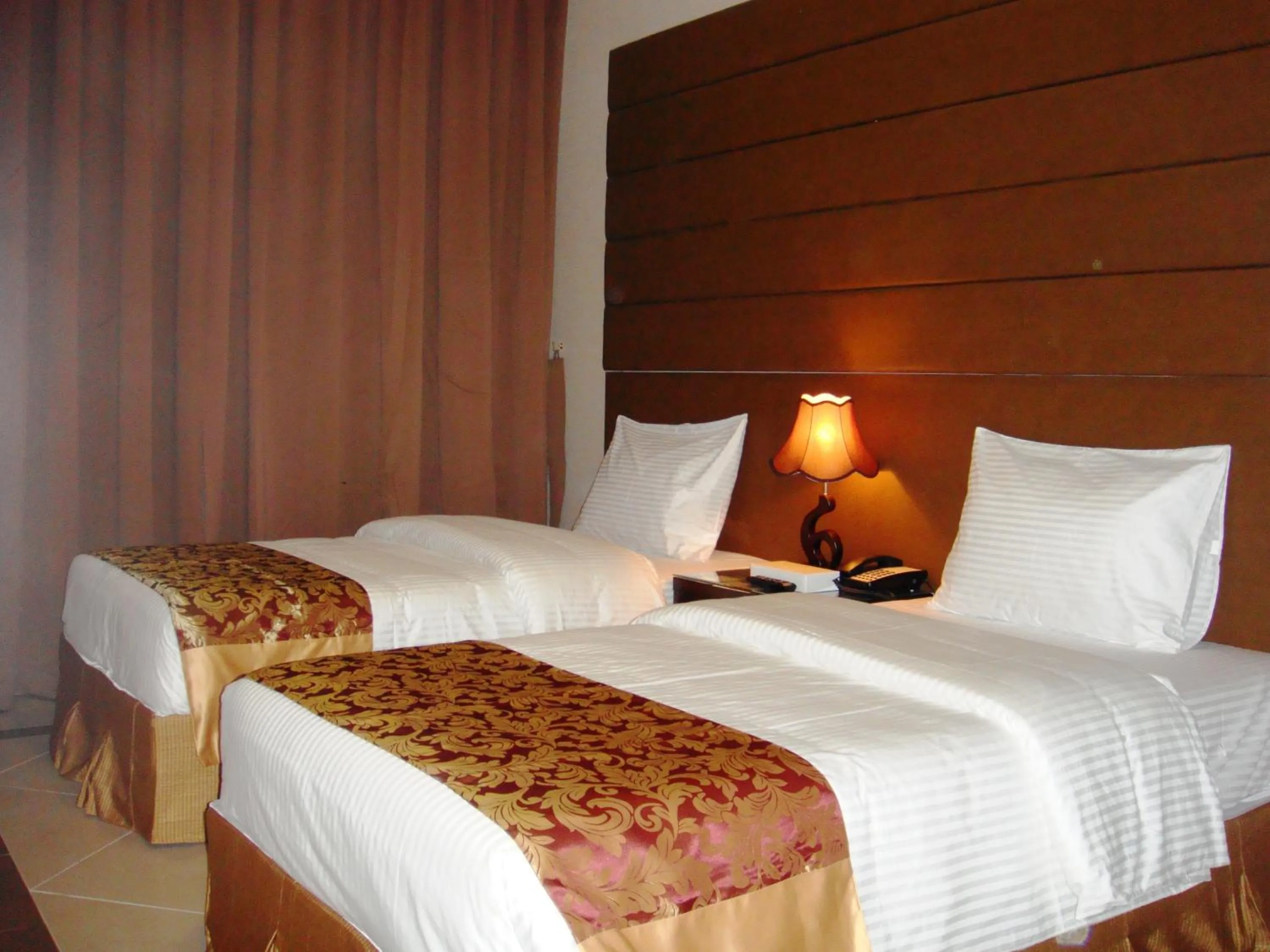 Studio Apartment in Paragon Hotel Apartments