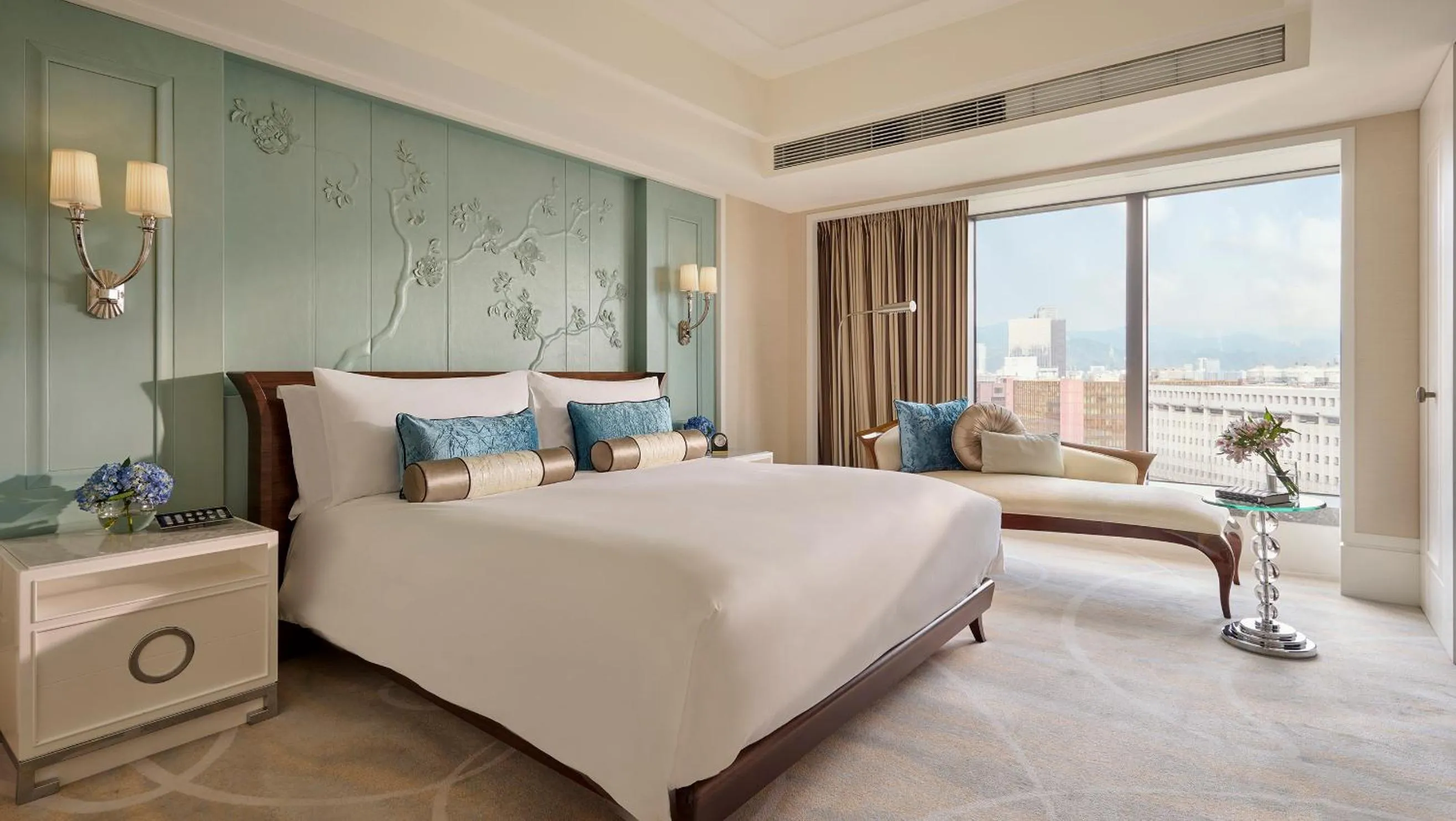 Club City Suite in Mandarin Oriental, Taipei