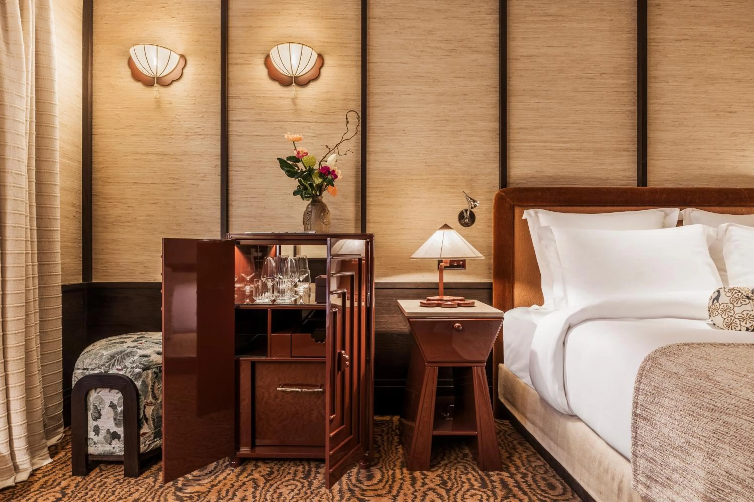 Superior Double Room in Hotel Hana