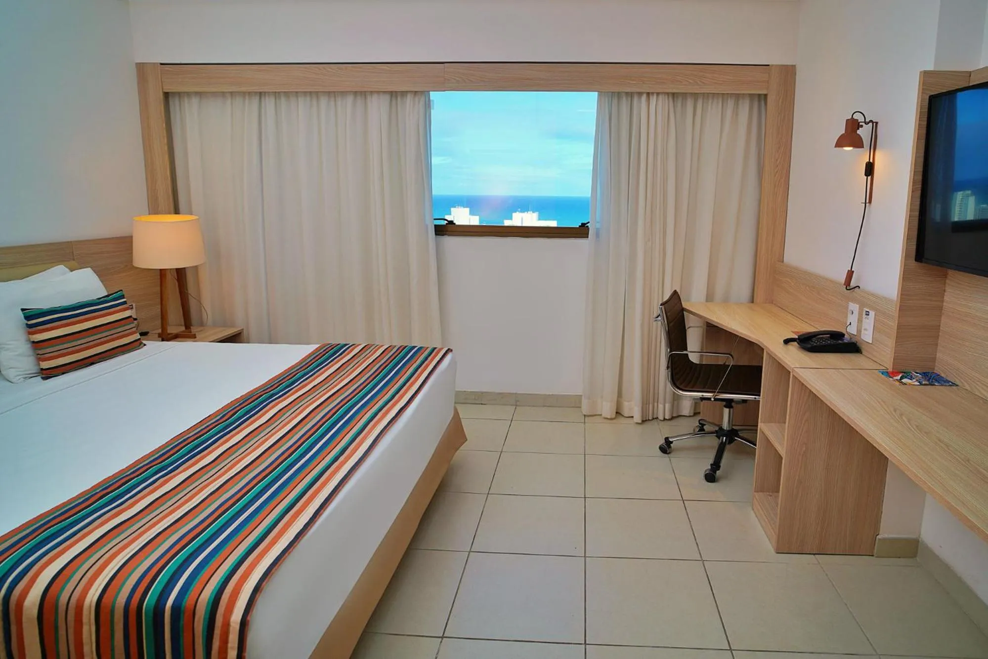 Apartment with Sea View in Beach Class Convention By MAI