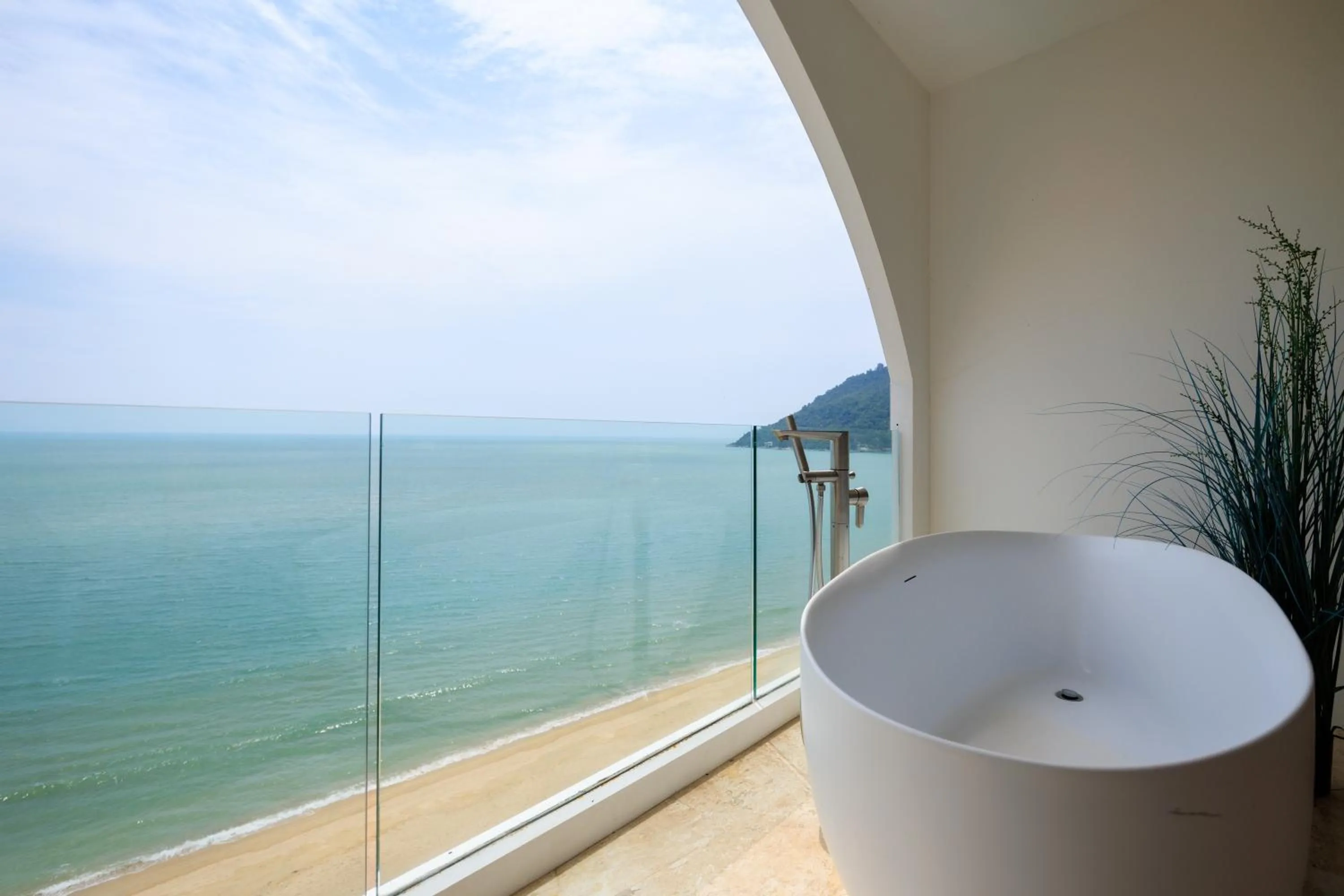 King Suite with Ocean View in Elite Atoll Beachfront Hotel