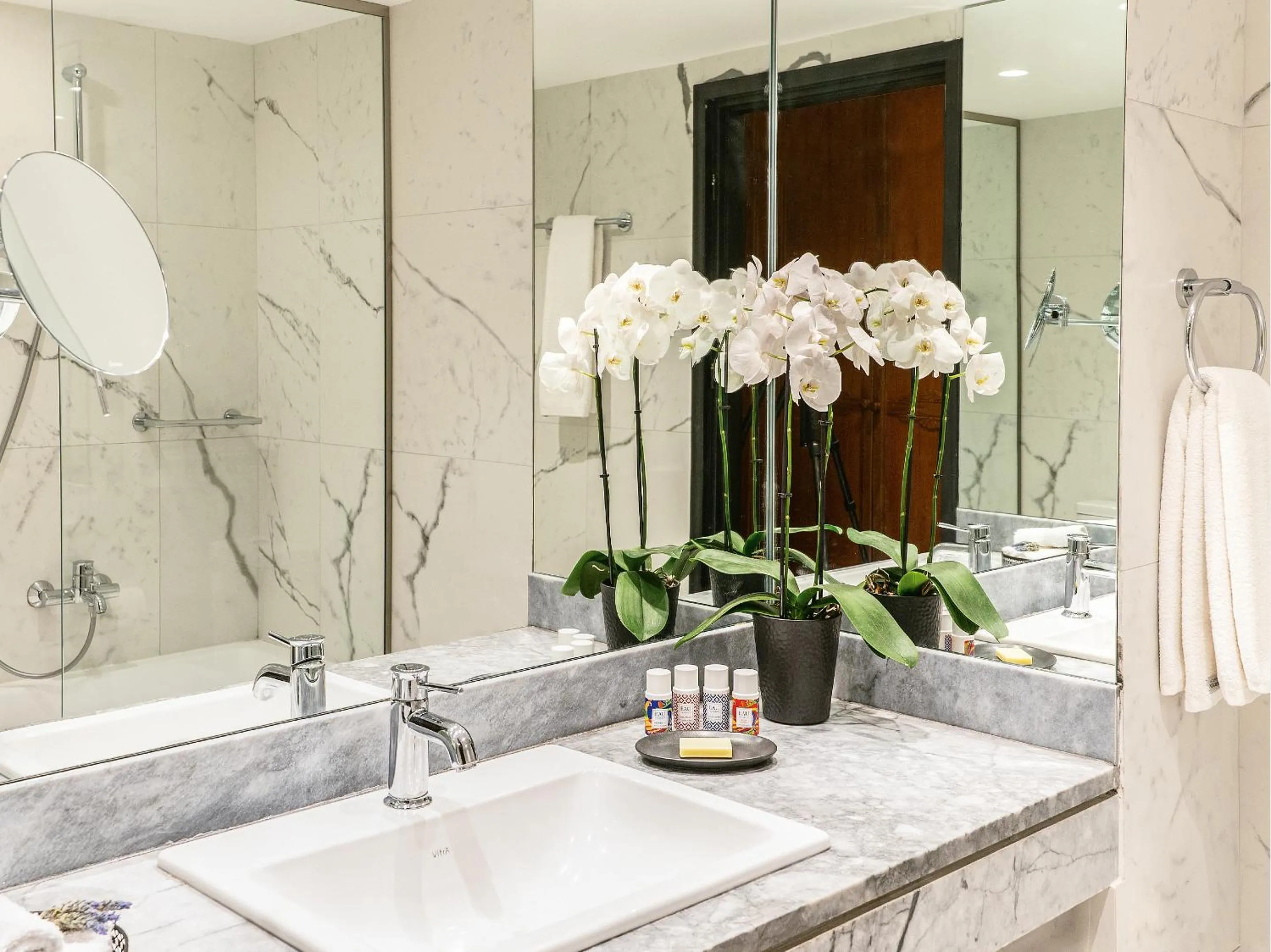 Casa Room Sea View in Grecotel Casa Paradiso