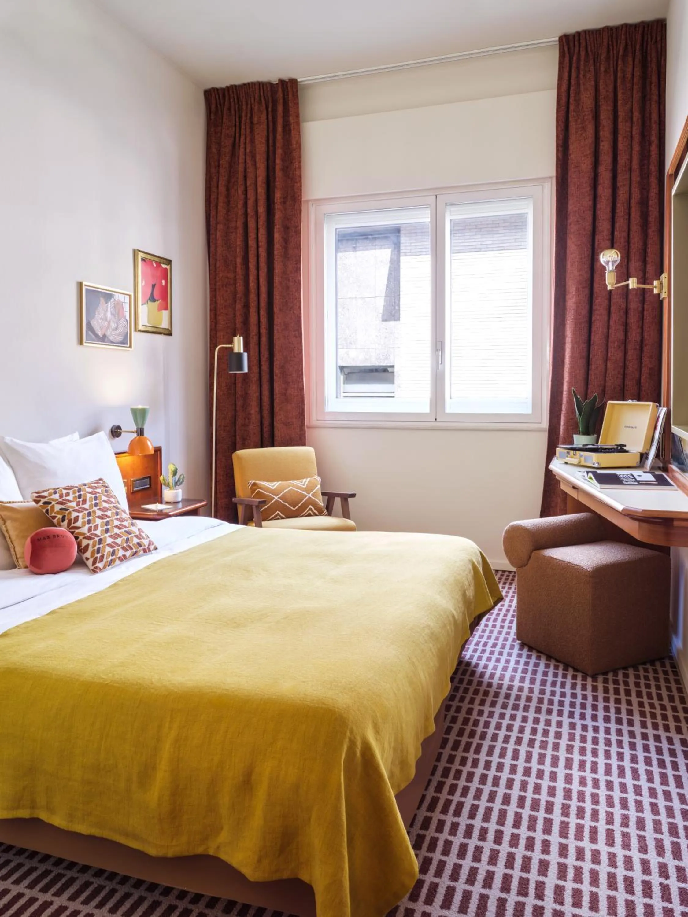 Double Room in Max Brown Hotel Missori, part of Sircle Collection