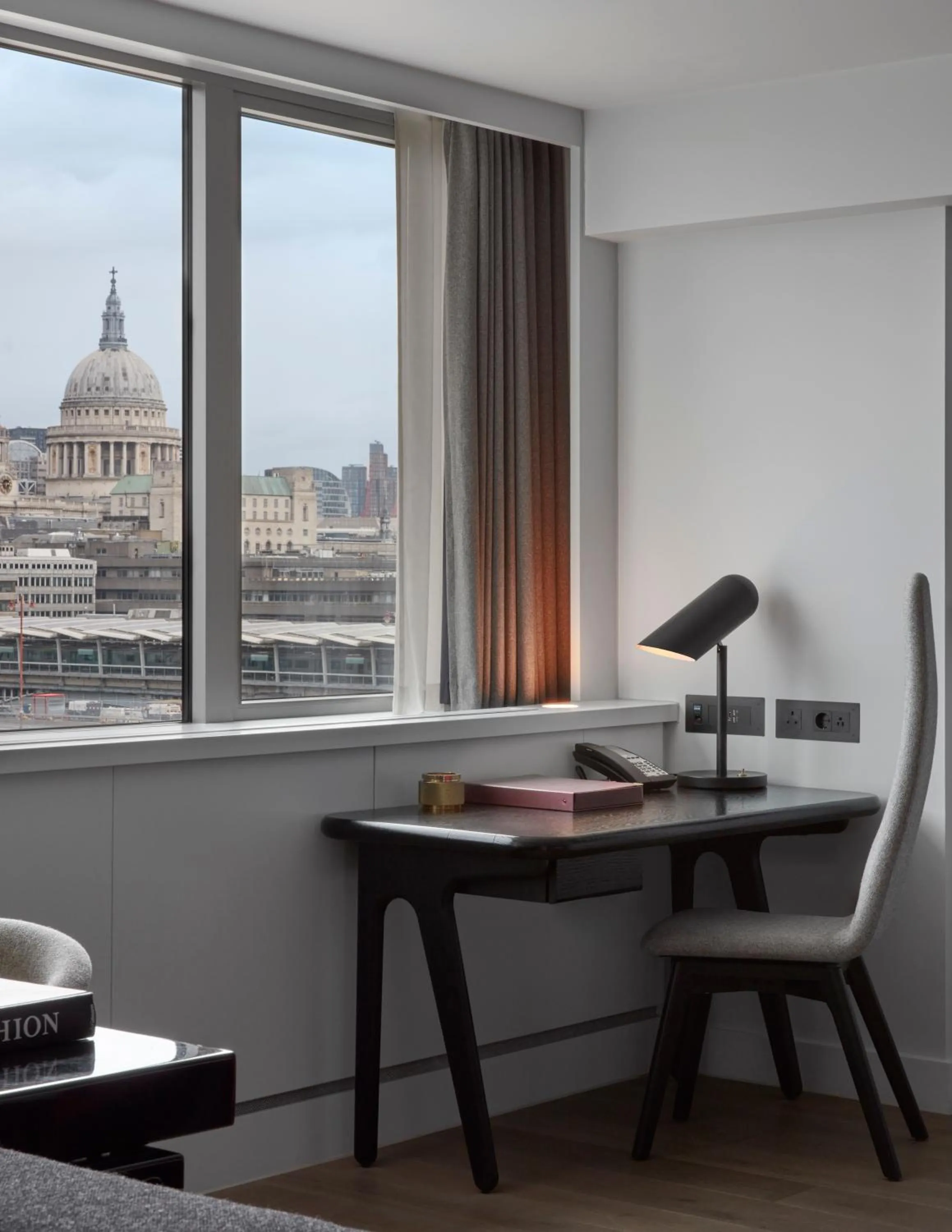 Suite with River View in Sea Containers London