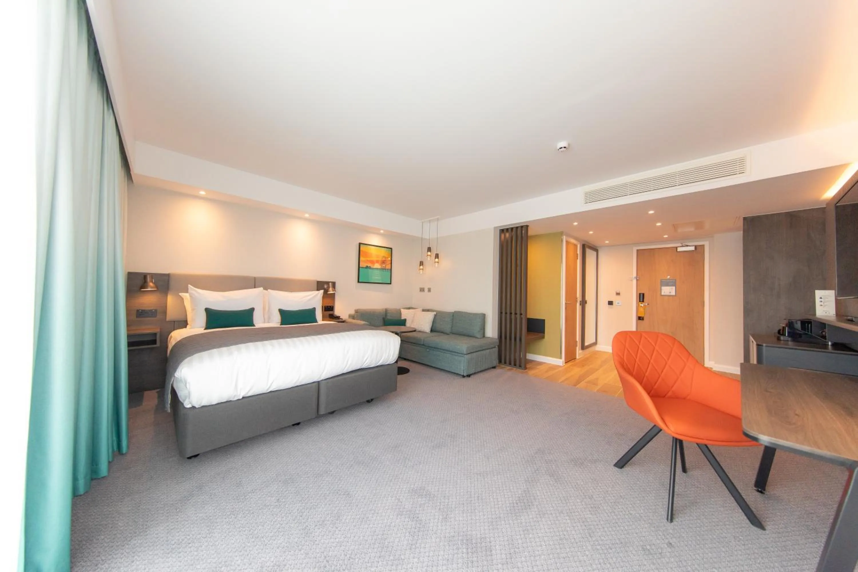 Standard King Room with Sofa Bed in Holiday Inn Blackpool by IHG