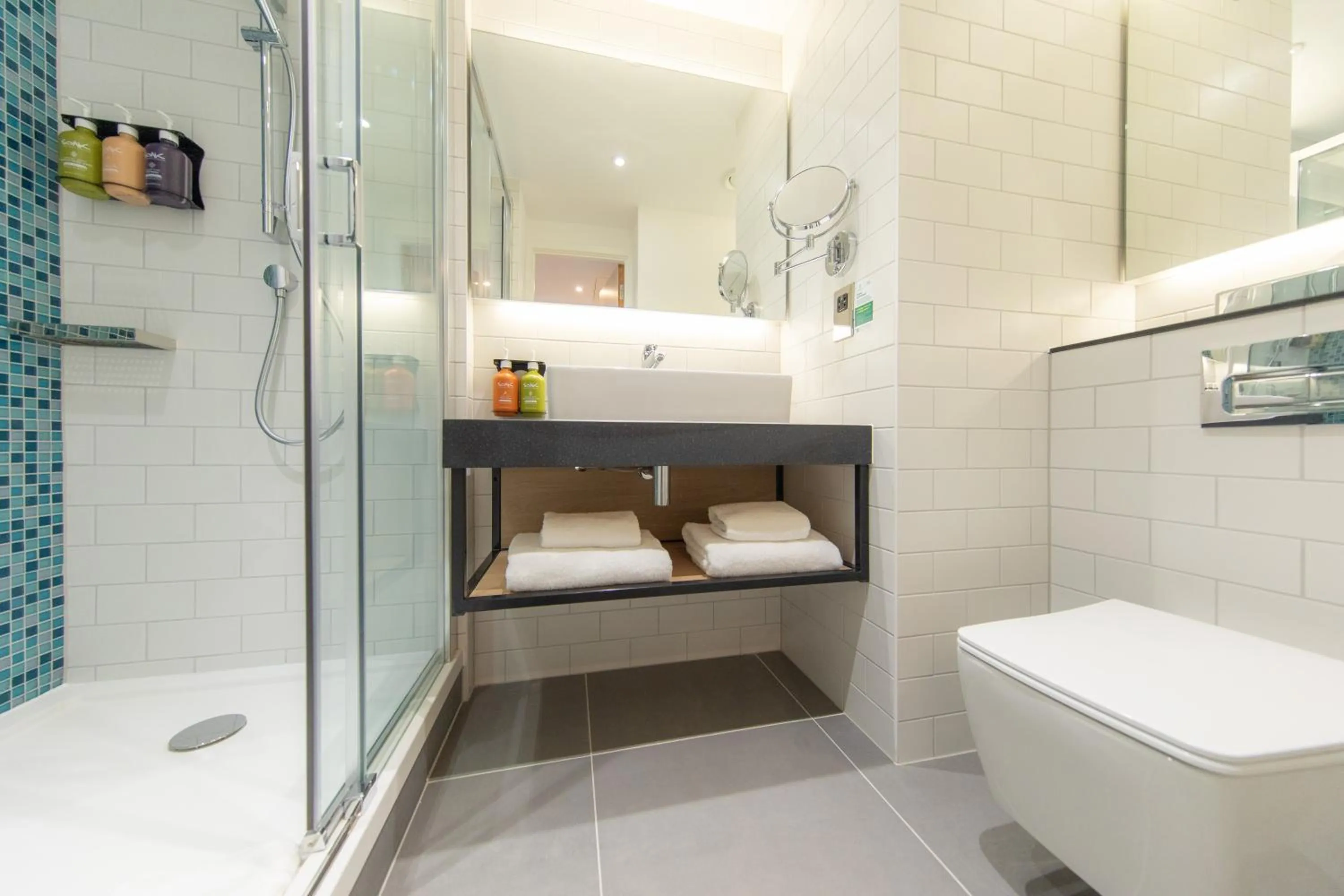 Standard Room with Two Single Beds in Holiday Inn Blackpool by IHG