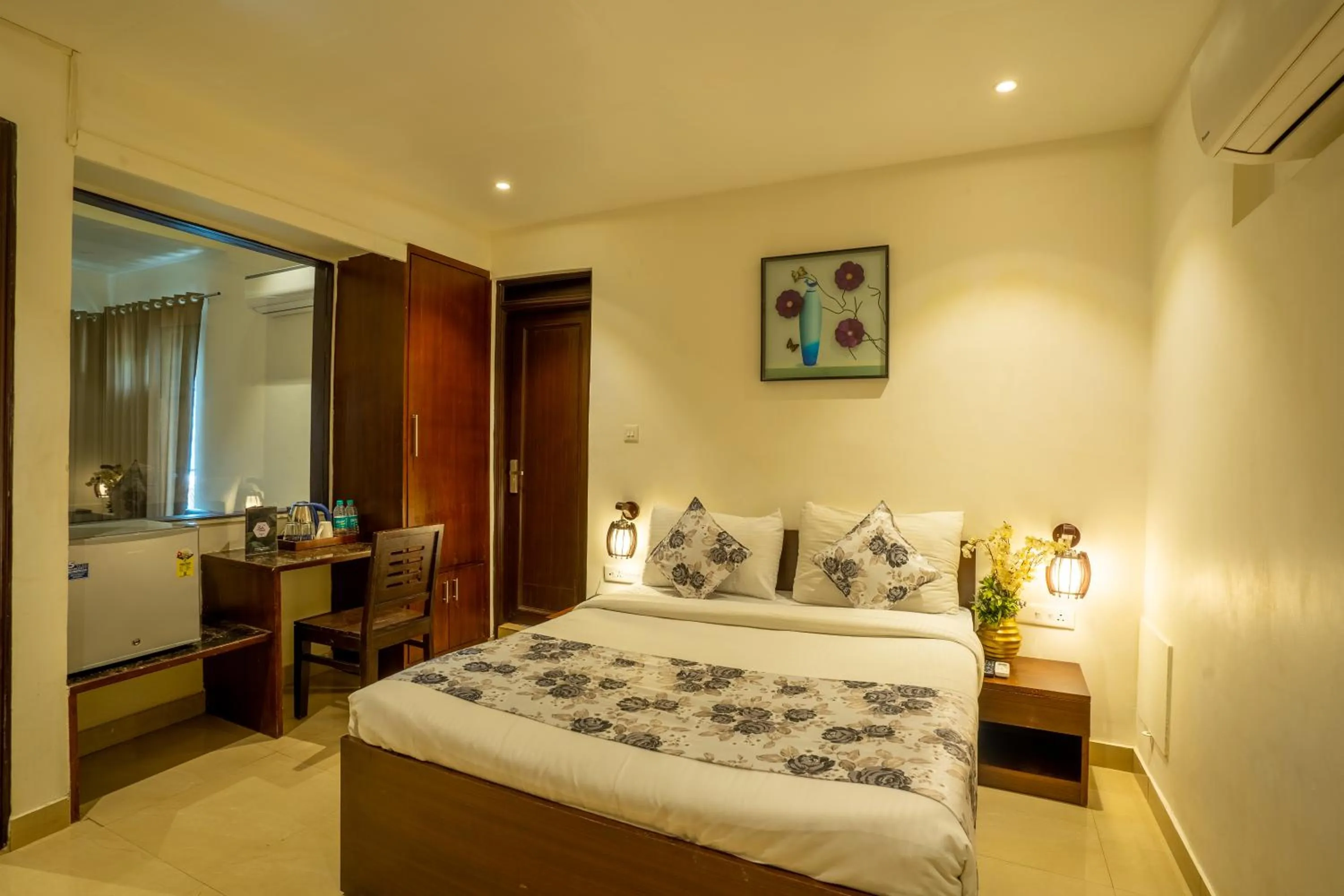 Junior Suite with Terrace - single occupancy in The Lake Hill