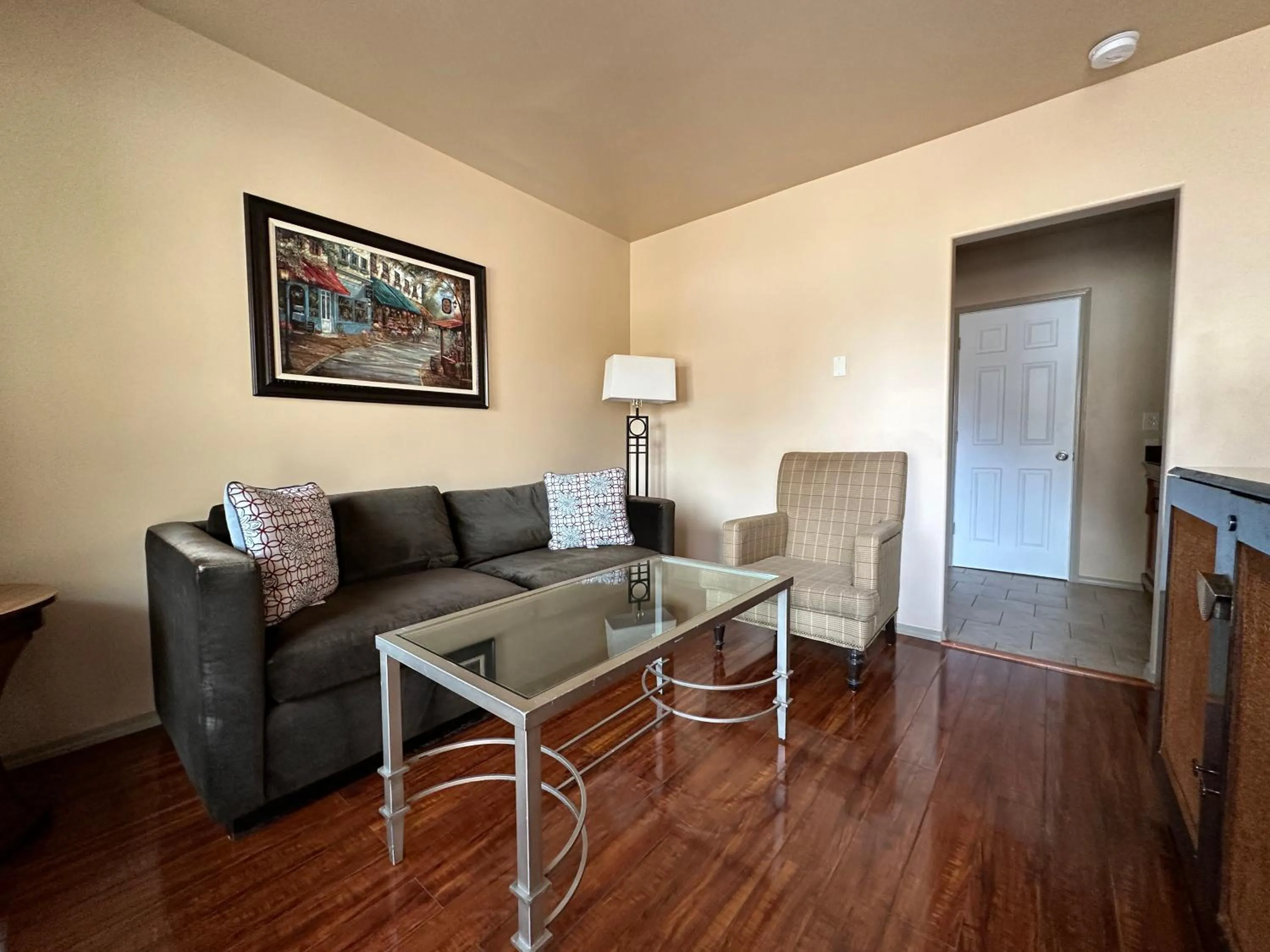 Queen Suite in Matterhorn Inn Ouray