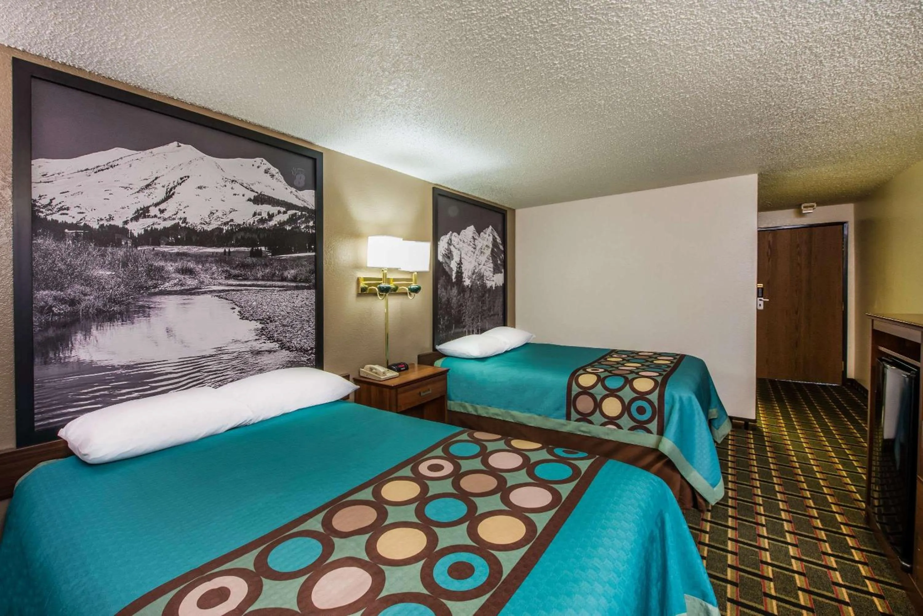 Double Room with Two Double Beds - Non-Smoking in Super 8 by Wyndham Pueblo