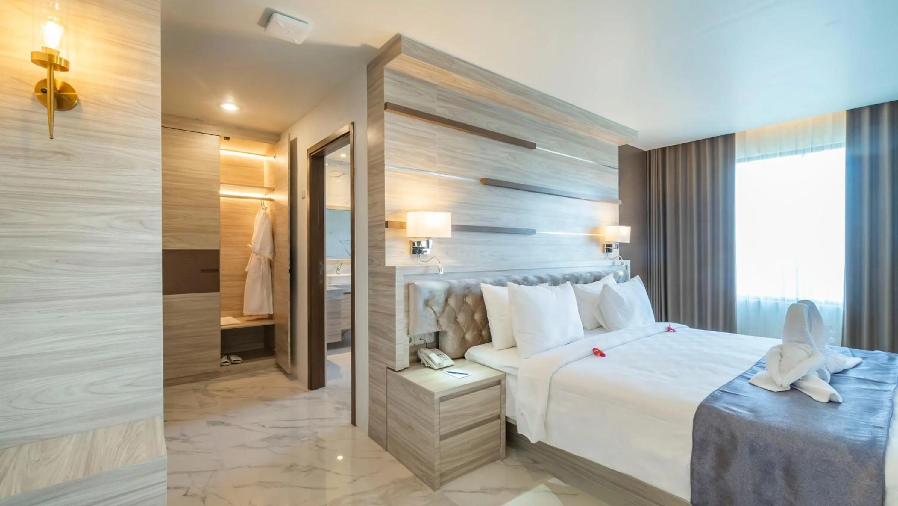 City Suite Room in City of Aventus Hotel - Denpasar
