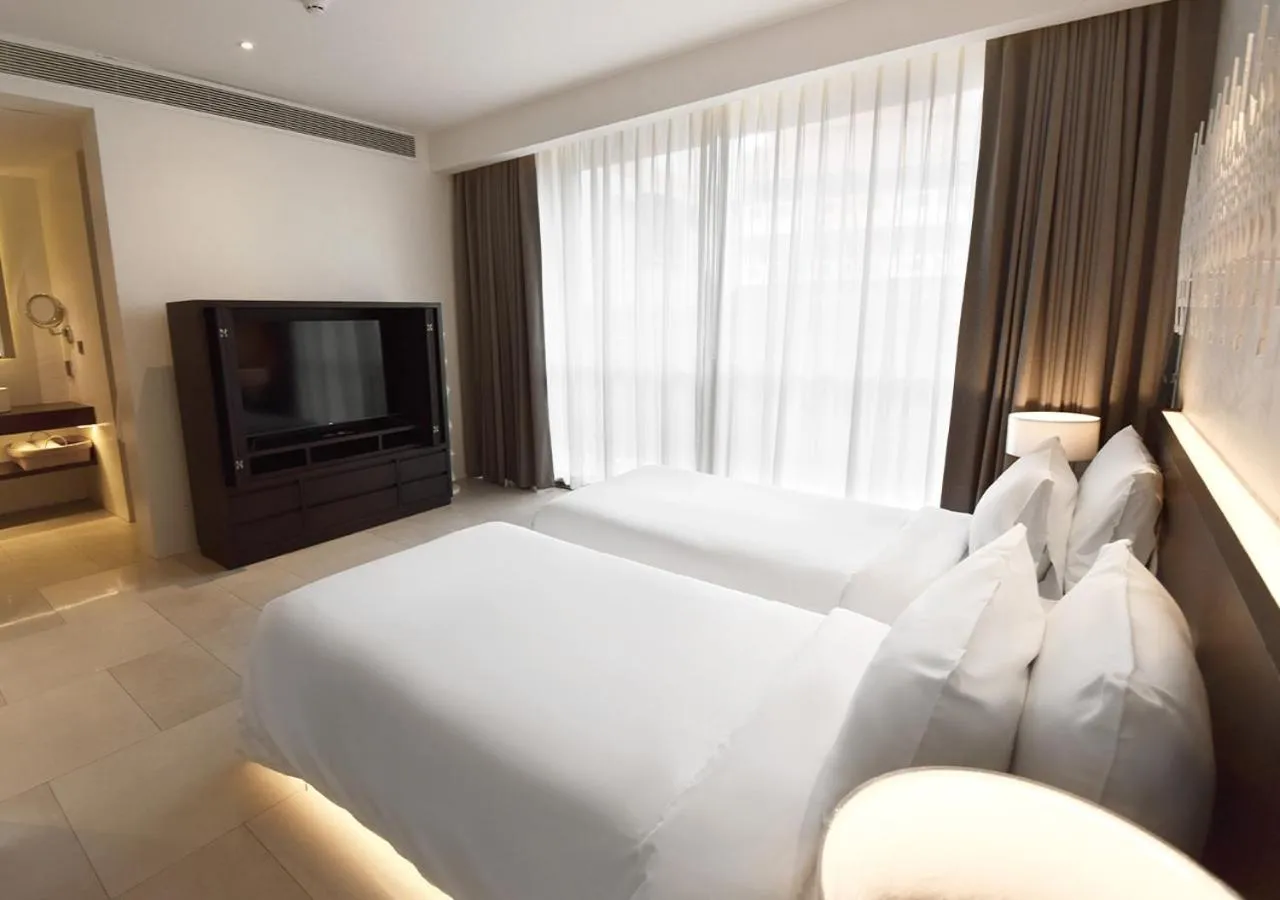 Superior Twin Room in Arun Khiri Chiang Mai Hotel