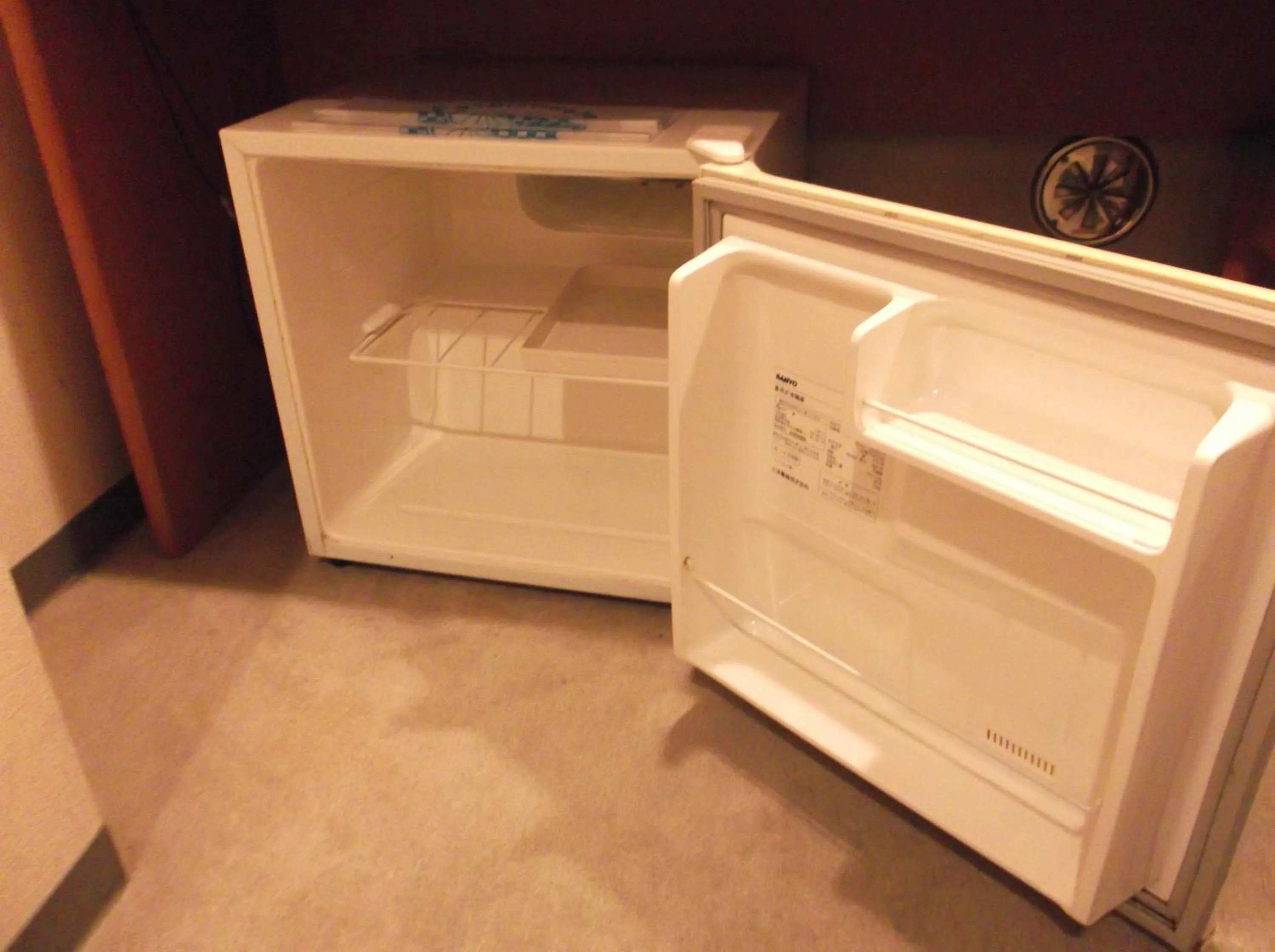 Double Room with Small Double Bed - Non-Smoking in Hotel Sunrise21