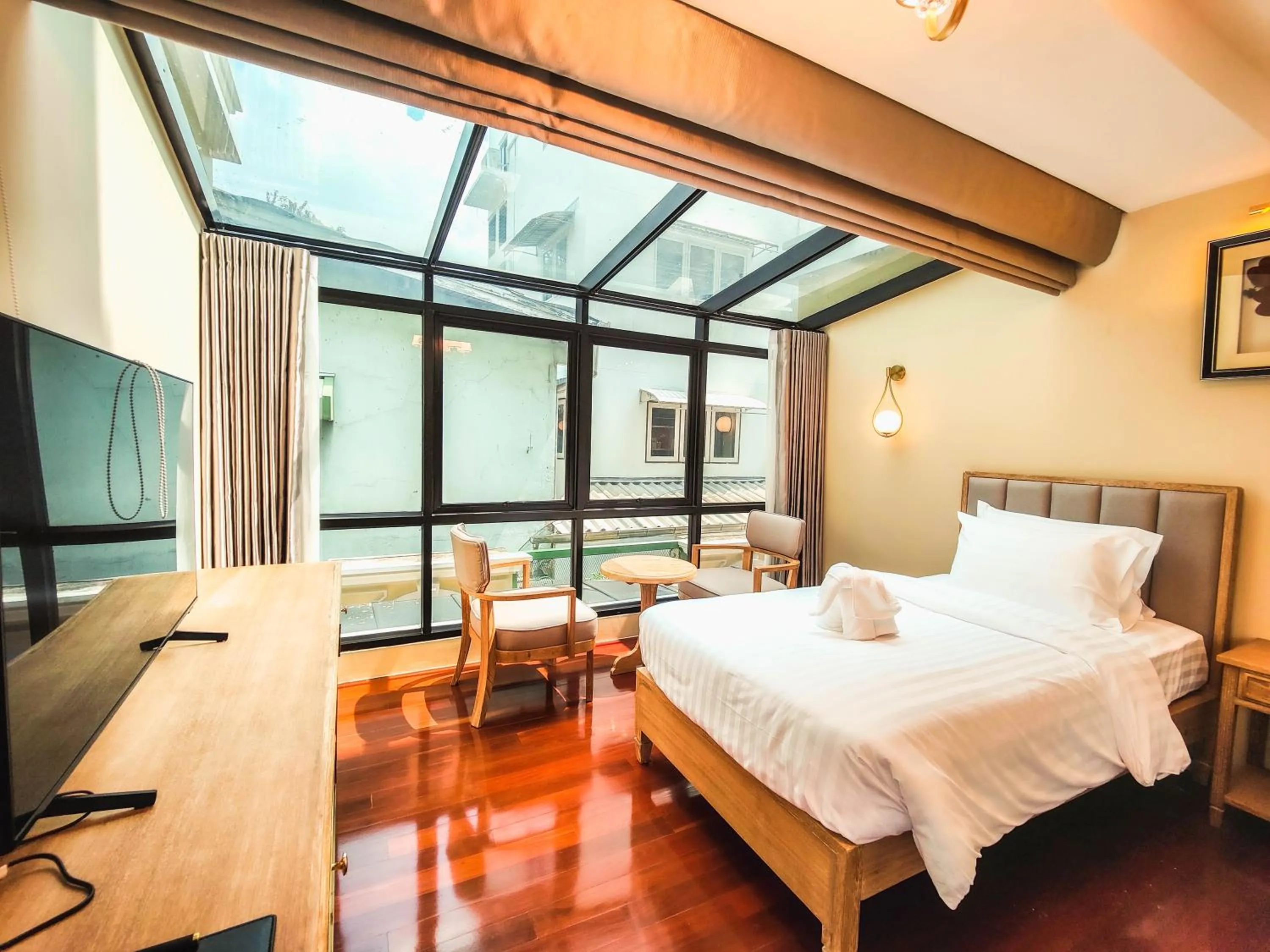 Triple Room - Disability Access in Siri Grand Bangkok Hotel