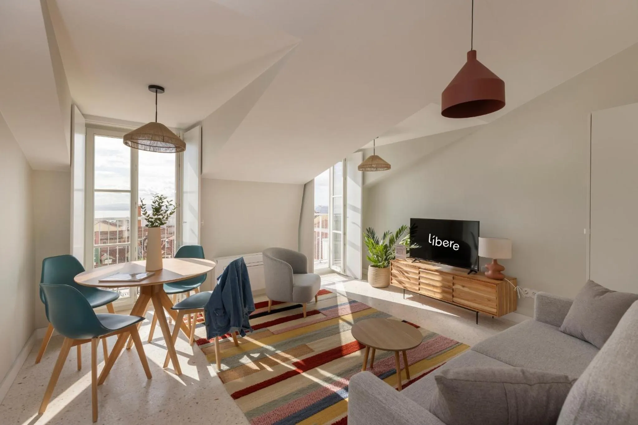 Deluxe Apartment in Líbere Lisbon Príncipe Real