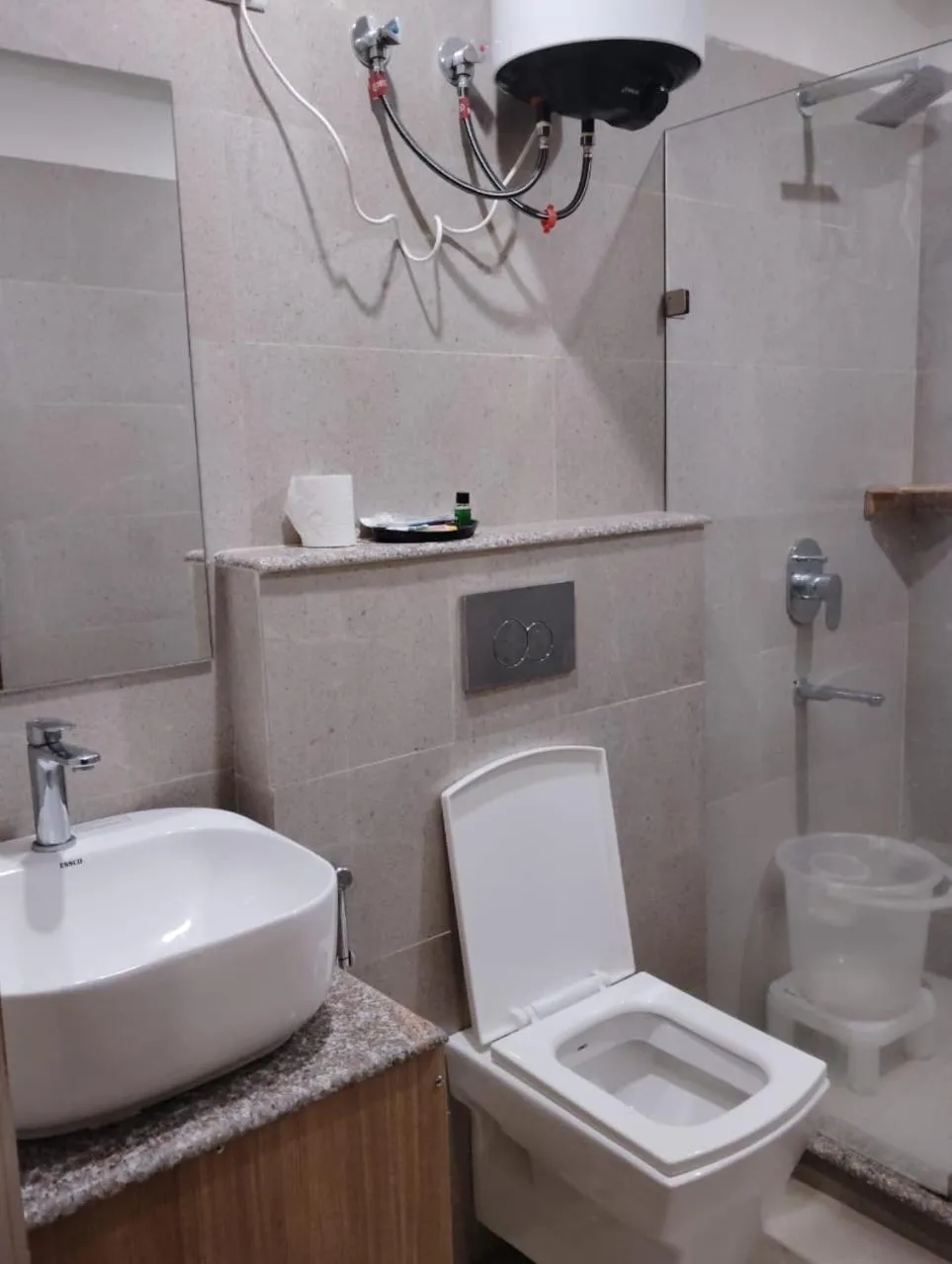 Standard Double Room in Hotel Colonels Paradise